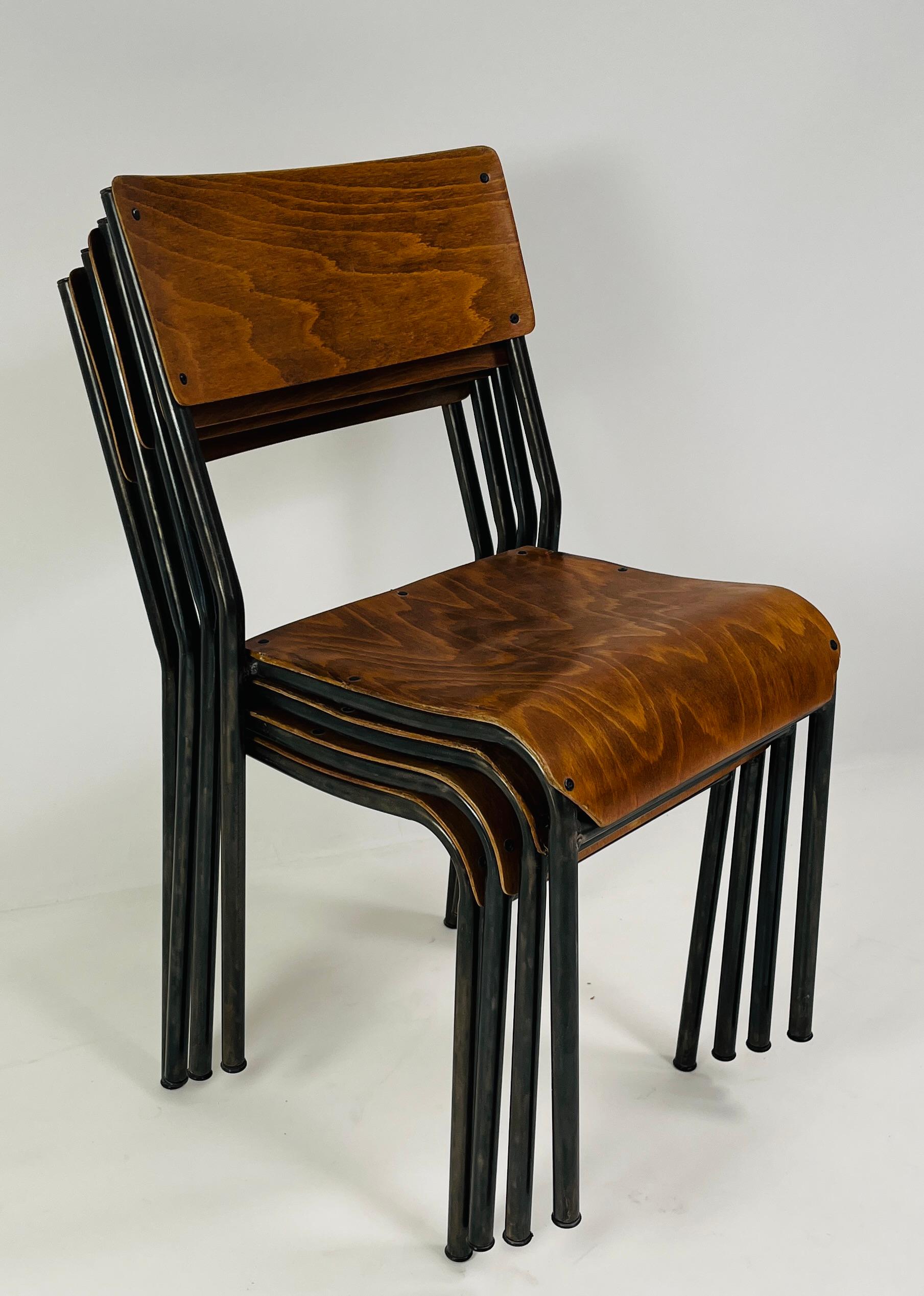 Set of 13 Vintage French School/Conference Chairs, circa 1960 en vente 5
