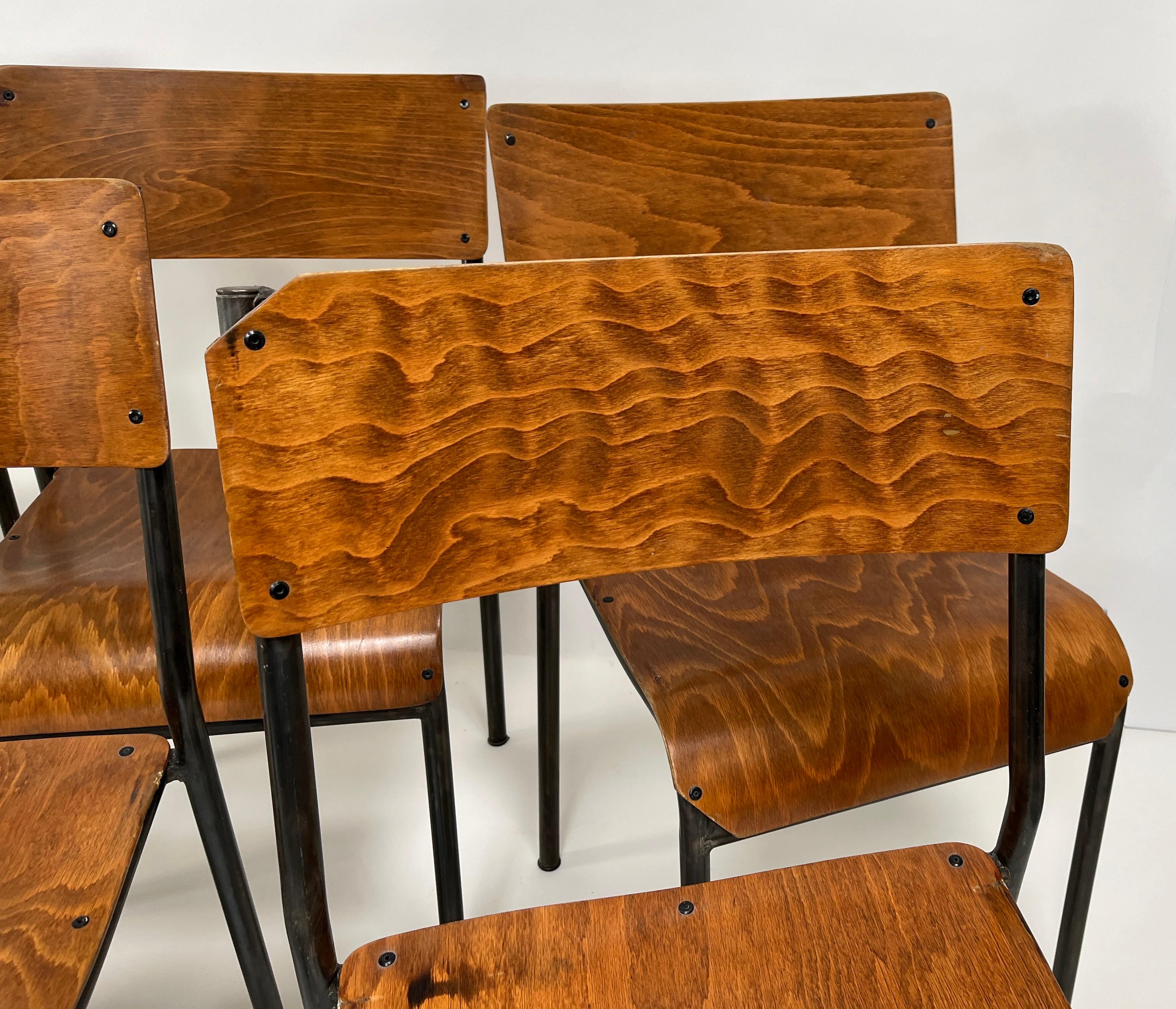 Acier Set of 13 Vintage French School/Conference Chairs, circa 1960 en vente