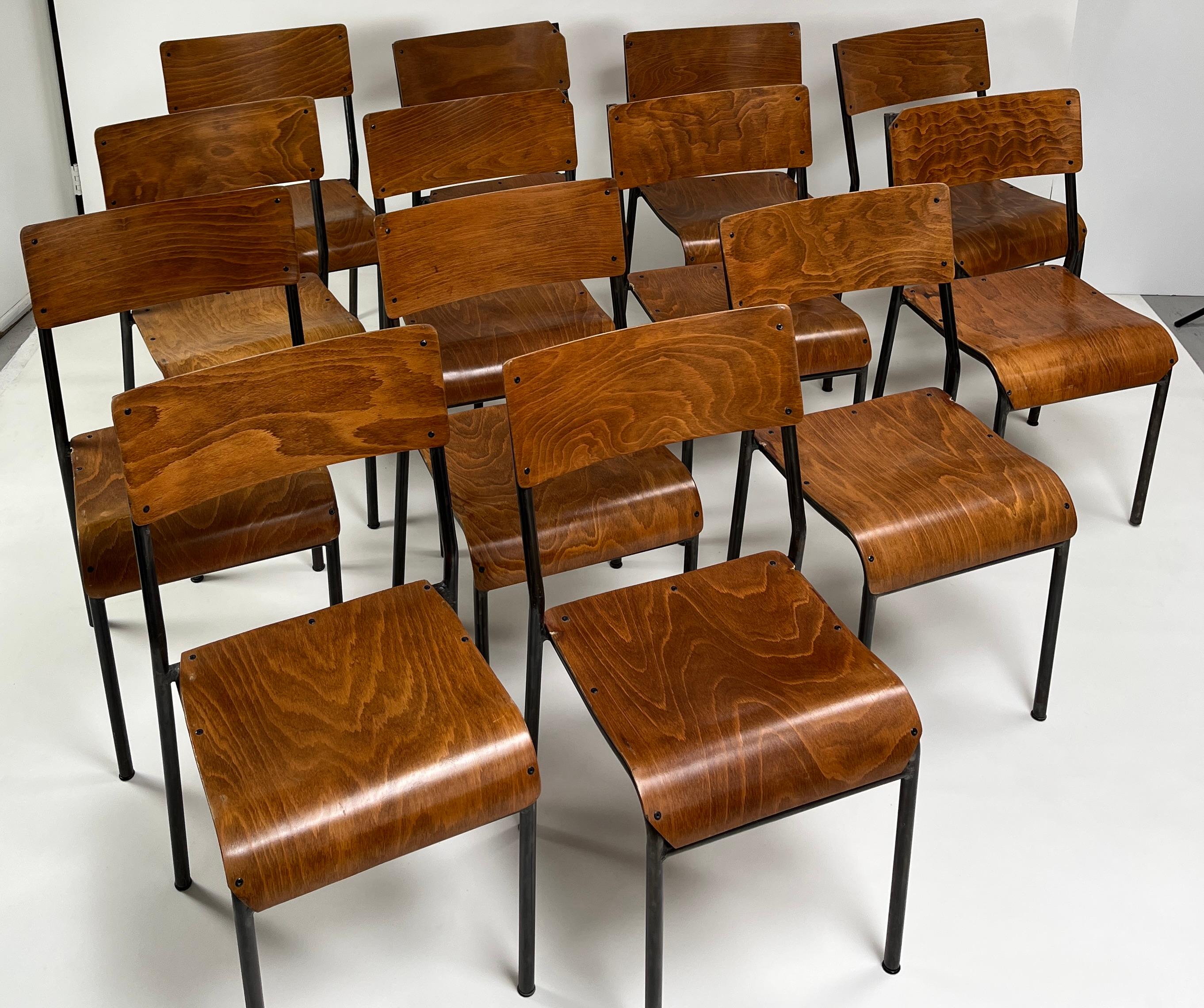 Set of 13 Vintage French School/Conference Chairs, circa 1960 en vente 2