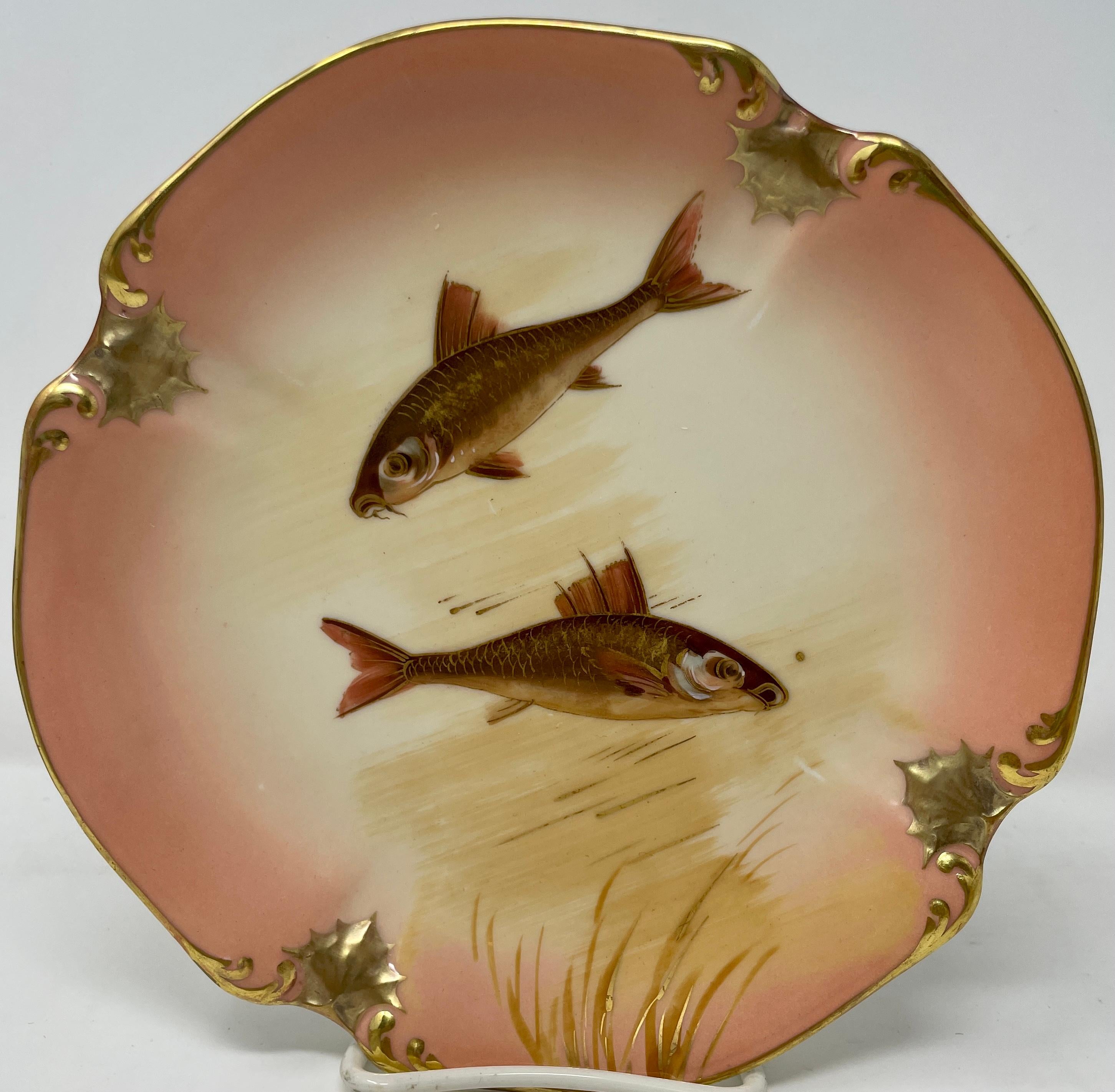 Ensemble de 14 services à poisson anciens en porcelaine de Limoges peints à la main, vers 1890 en vente 3