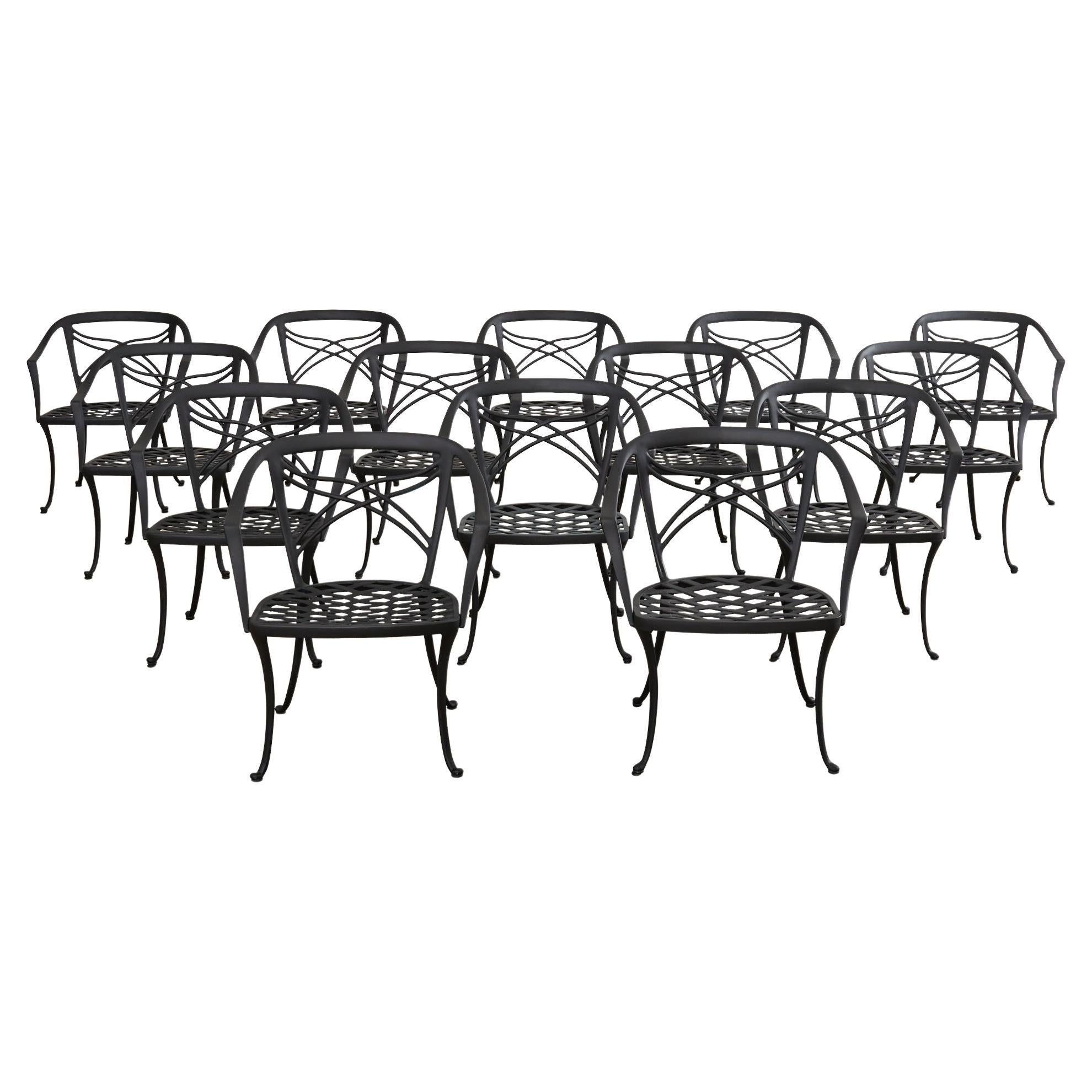 Ensemble de 14 fauteuils de salle à manger de jardin Jordan Classic Brown en vente