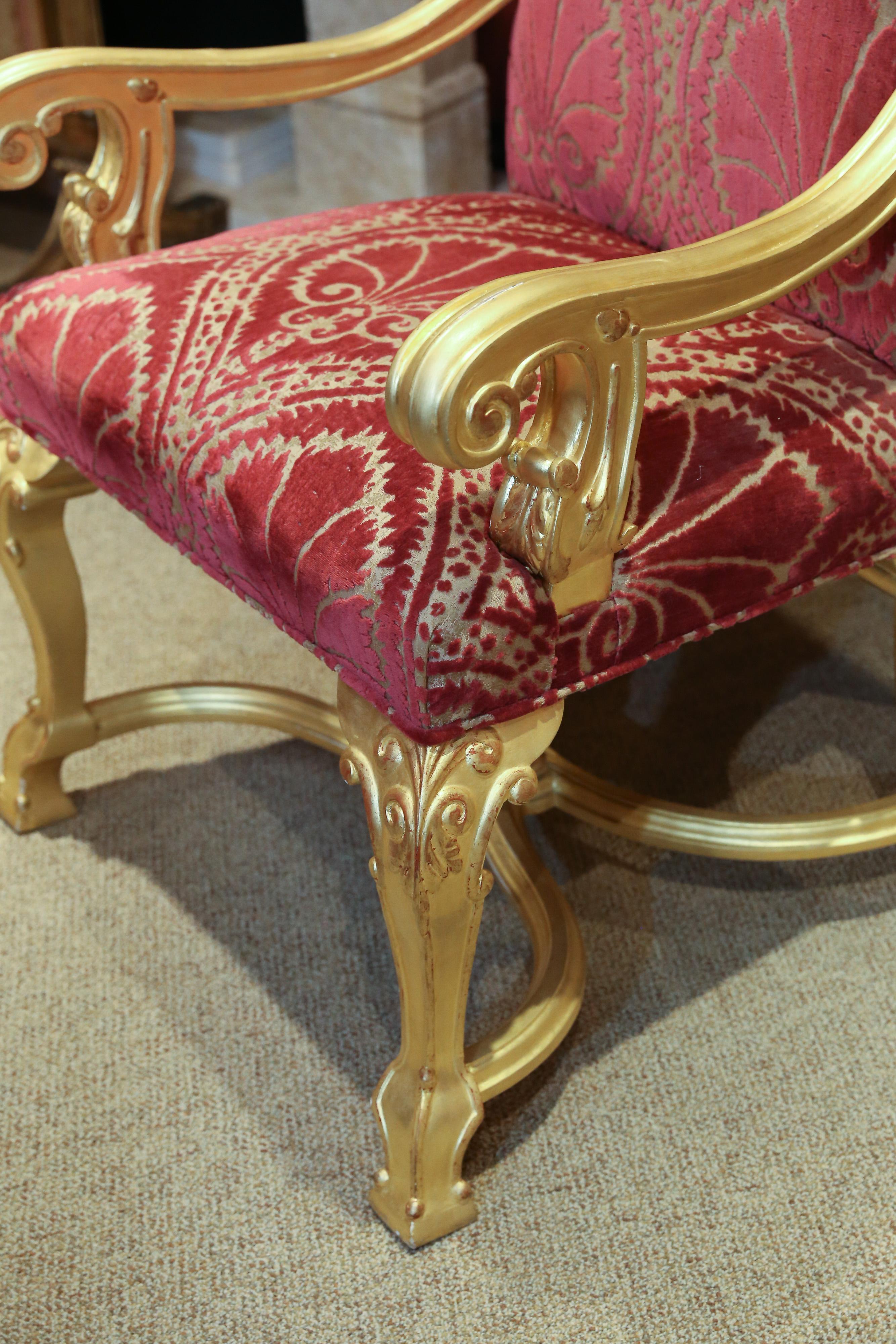 Contemporary Set of 14 Custom Made Dining Chairs in the French Style, Giltwood