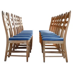 Set of 14 Iconic Model 60 Razorblade Dining Chairs in Carved Oak 1960s