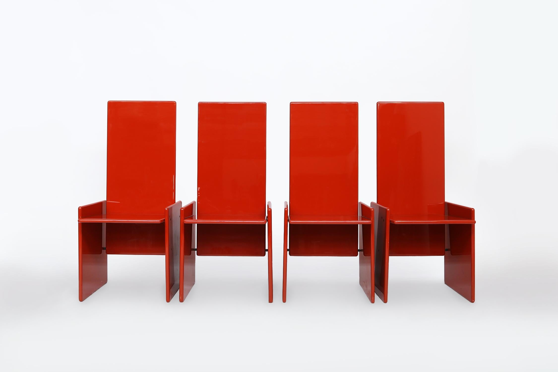 Set of 14 Kazuki chairs designed by Kazuhide Takahama.

The Japanese architect and designer Takahama emigrated to Italy end of the 1950's to start working with Diego Gavina with whom he started a long lasting collaboration. 

Structure in glossy