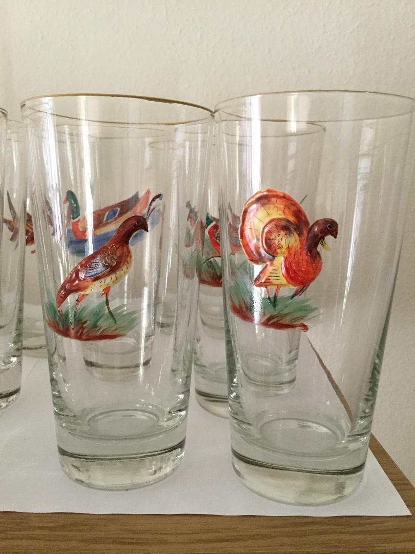Set of 14 Tall Highball or Water Bar Glasses with Enameled Birds In Good Condition In Houston, TX