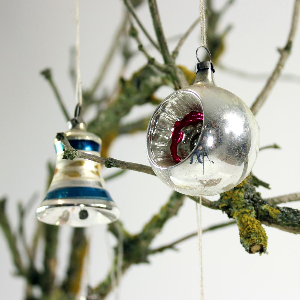 Mid-20th Century Set of 14 Vintage Christmas Glass Ornaments, Czechoslovakia, 1960s For Sale