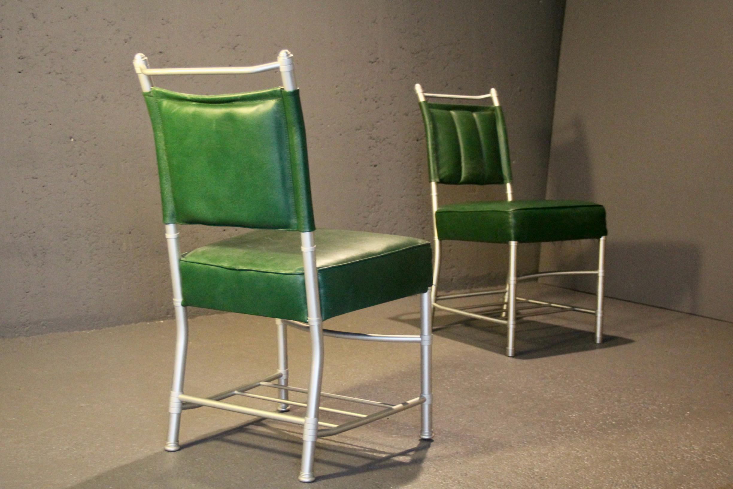 Satz von 14 Warren McArthur Stühlen (Aluminium) im Angebot