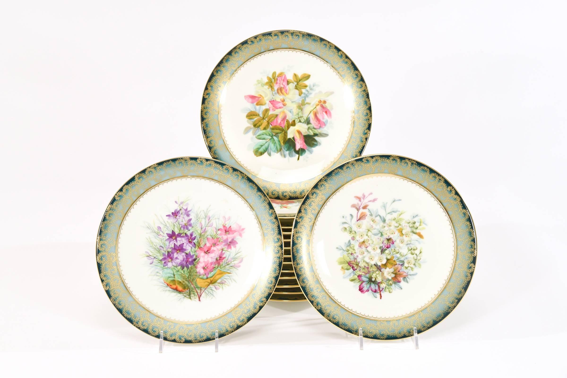 French Set of 15 Aesthetic Movement Hand Painted Dessert Plates Plates w/ Botanicals For Sale