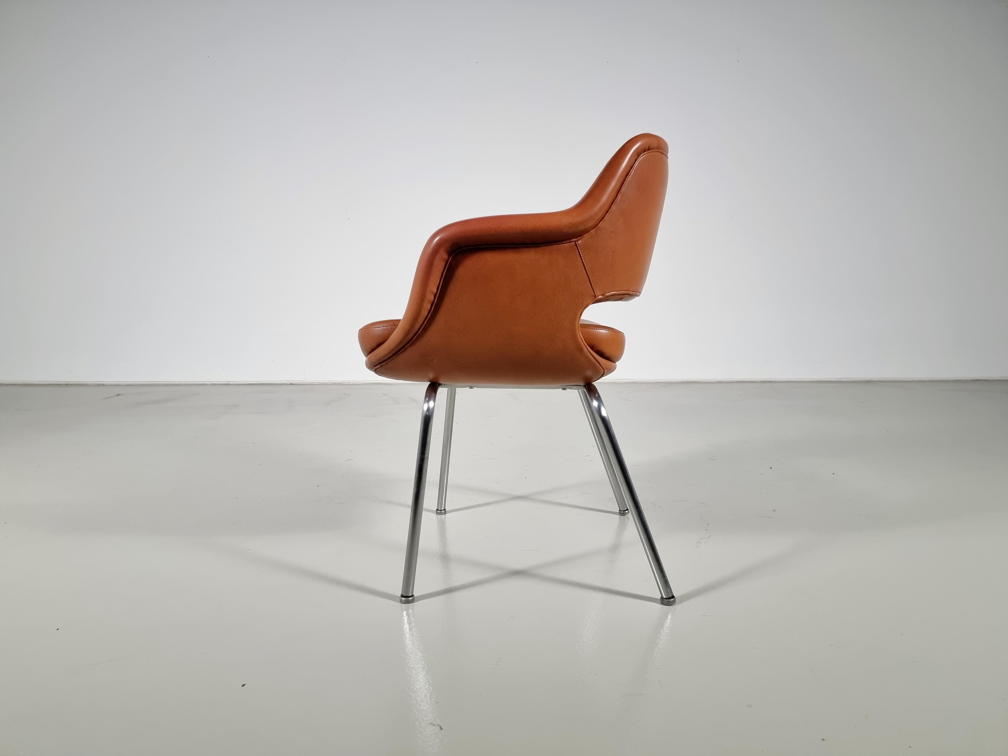 Steel Set of 7 Kilta 'Model 1106/3' Chairs by Olli Mannermaa for Cassina, 1960s