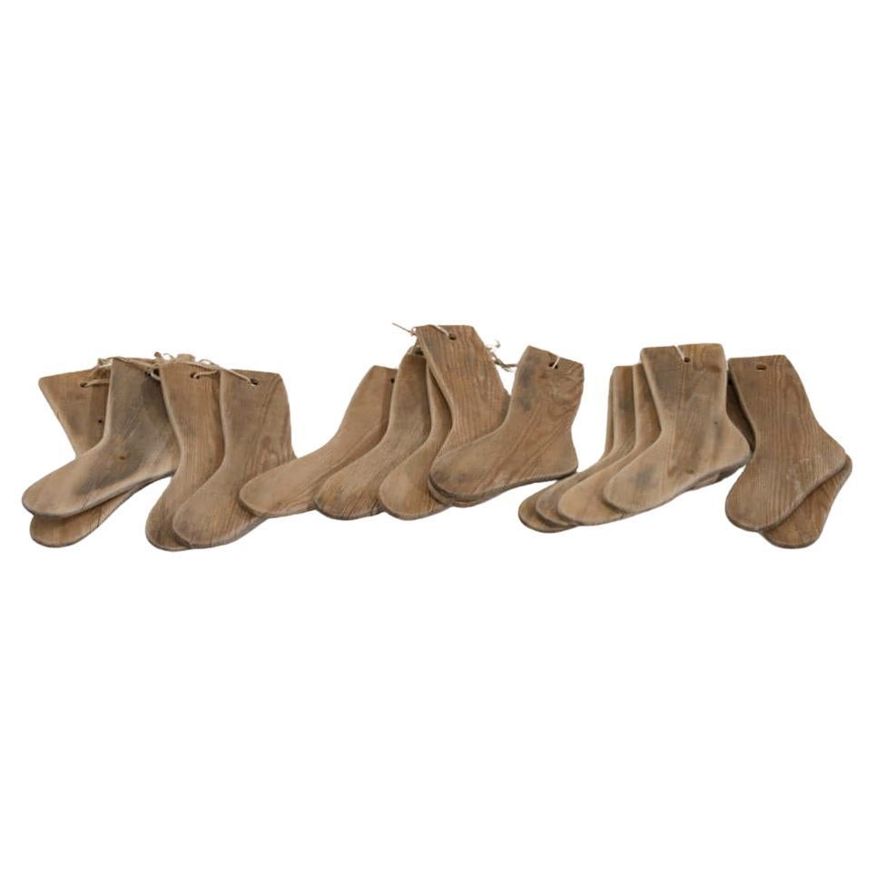 Set of 15 wooden socks decorations, 19th C. For Sale