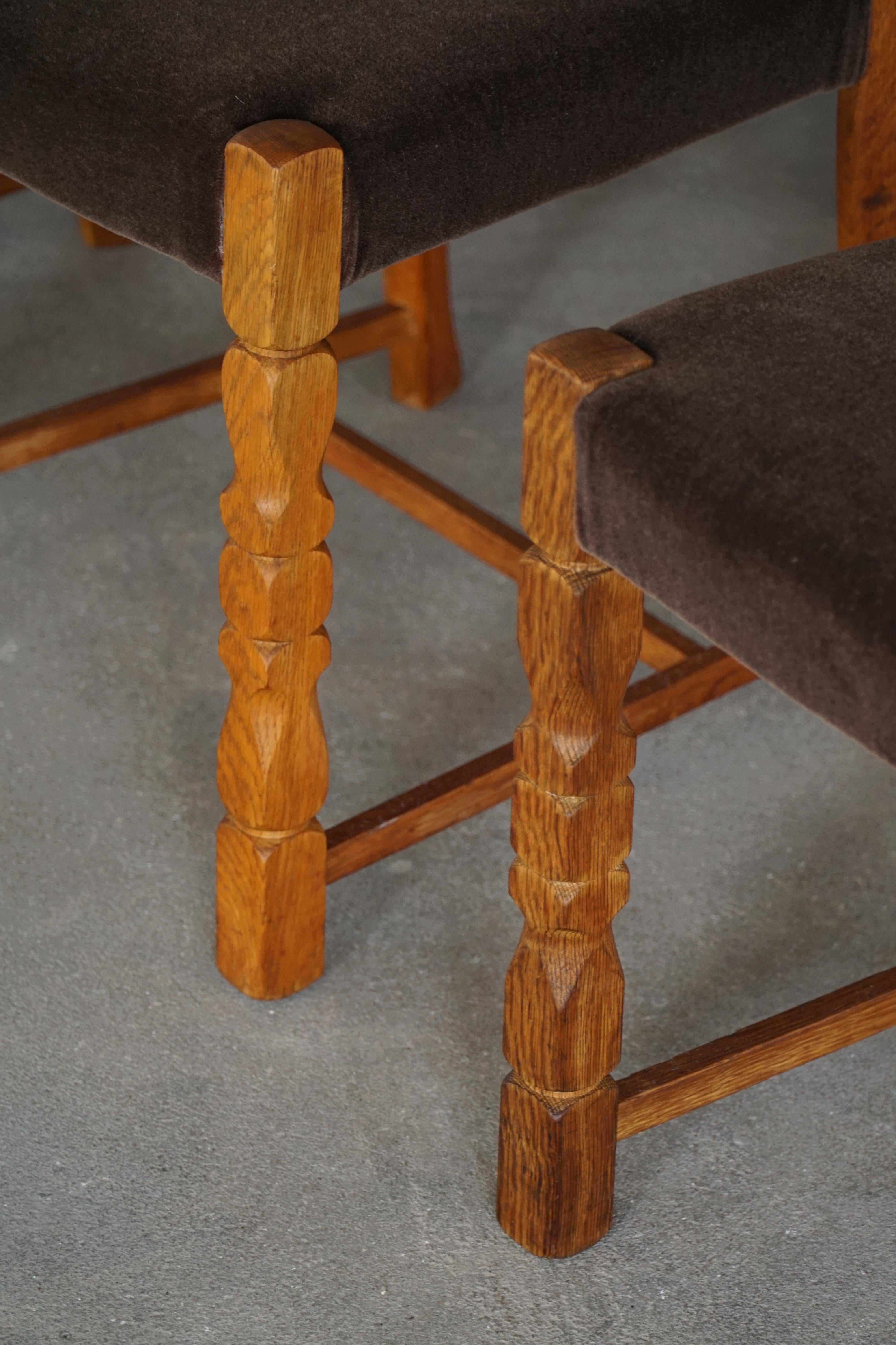 Set di 16 sedie da pranzo, Oak e Mohair, Henning Kjærnulf, Danimarca moderna, anni '50 in vendita 6