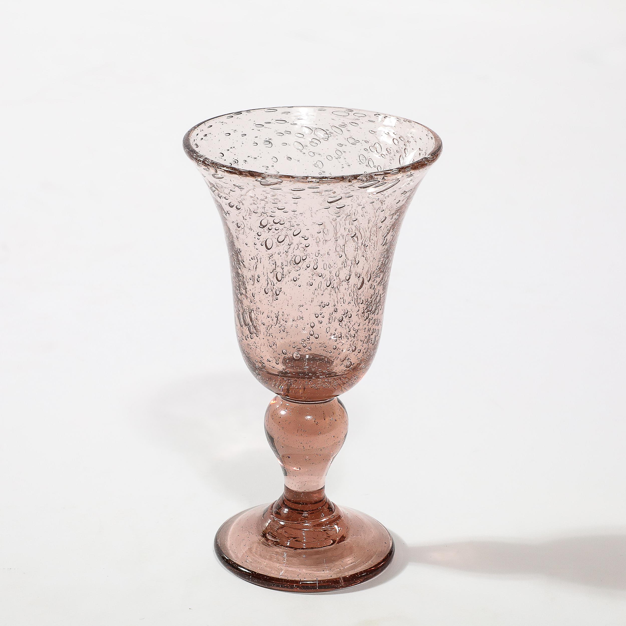20ième siècle Ensemble de 16 verres à suspension en améthyste fumée soufflée à la main par La Verrerie de Biot en vente