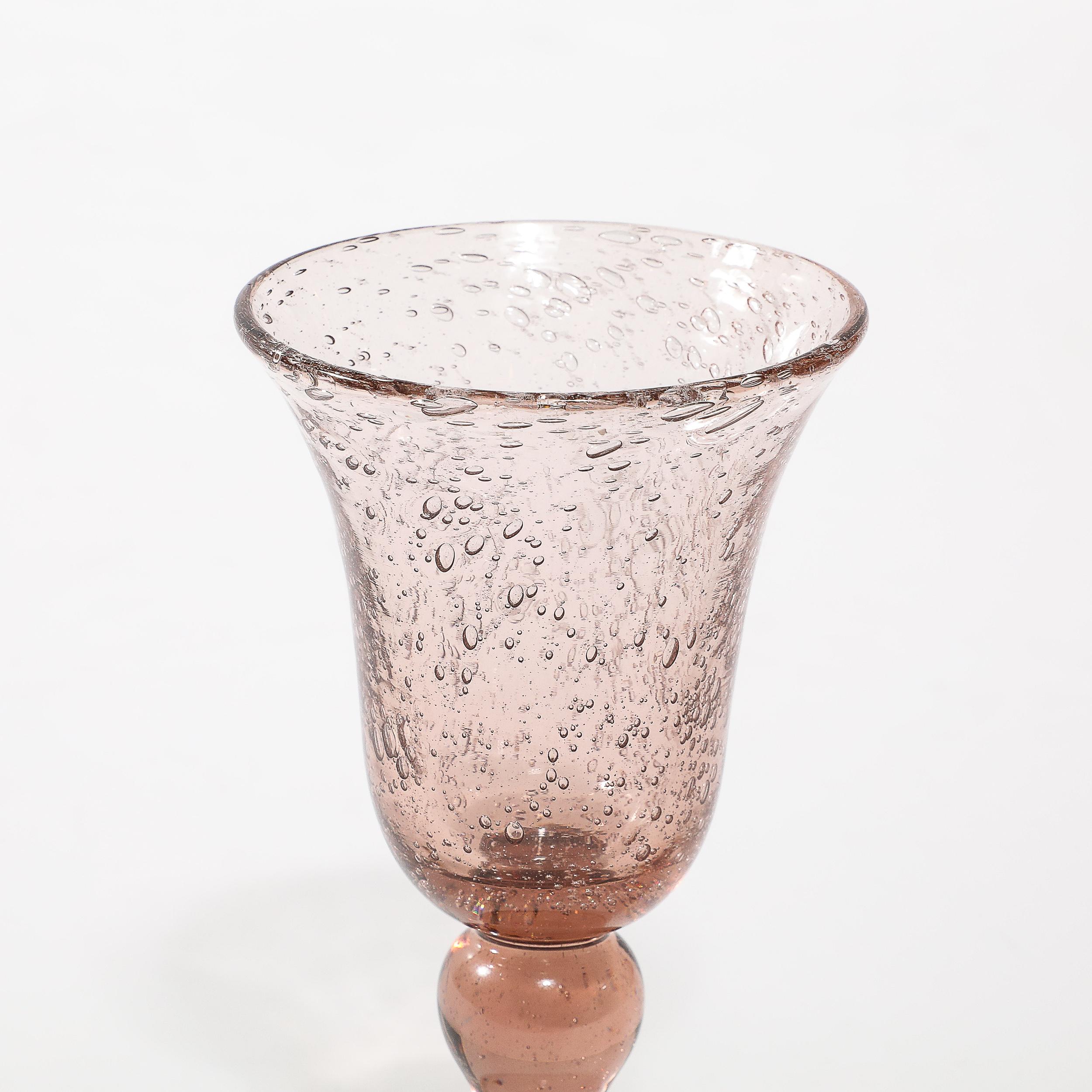 Ensemble de 16 verres à suspension en améthyste fumée soufflée à la main par La Verrerie de Biot en vente 1