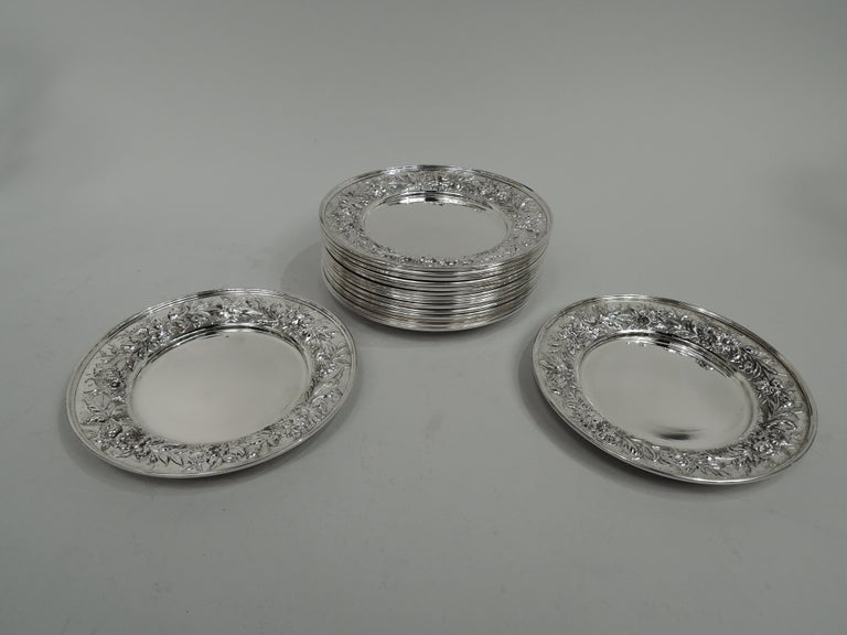 Set of 16 KirkStieff Repousse Sterling Silver Bread and Butter Plates For Sale at 1stDibs