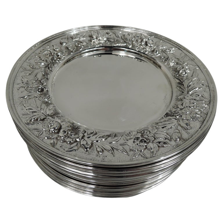 Set of 16 KirkStieff Repousse Sterling Silver Bread and Butter Plates For Sale at 1stDibs