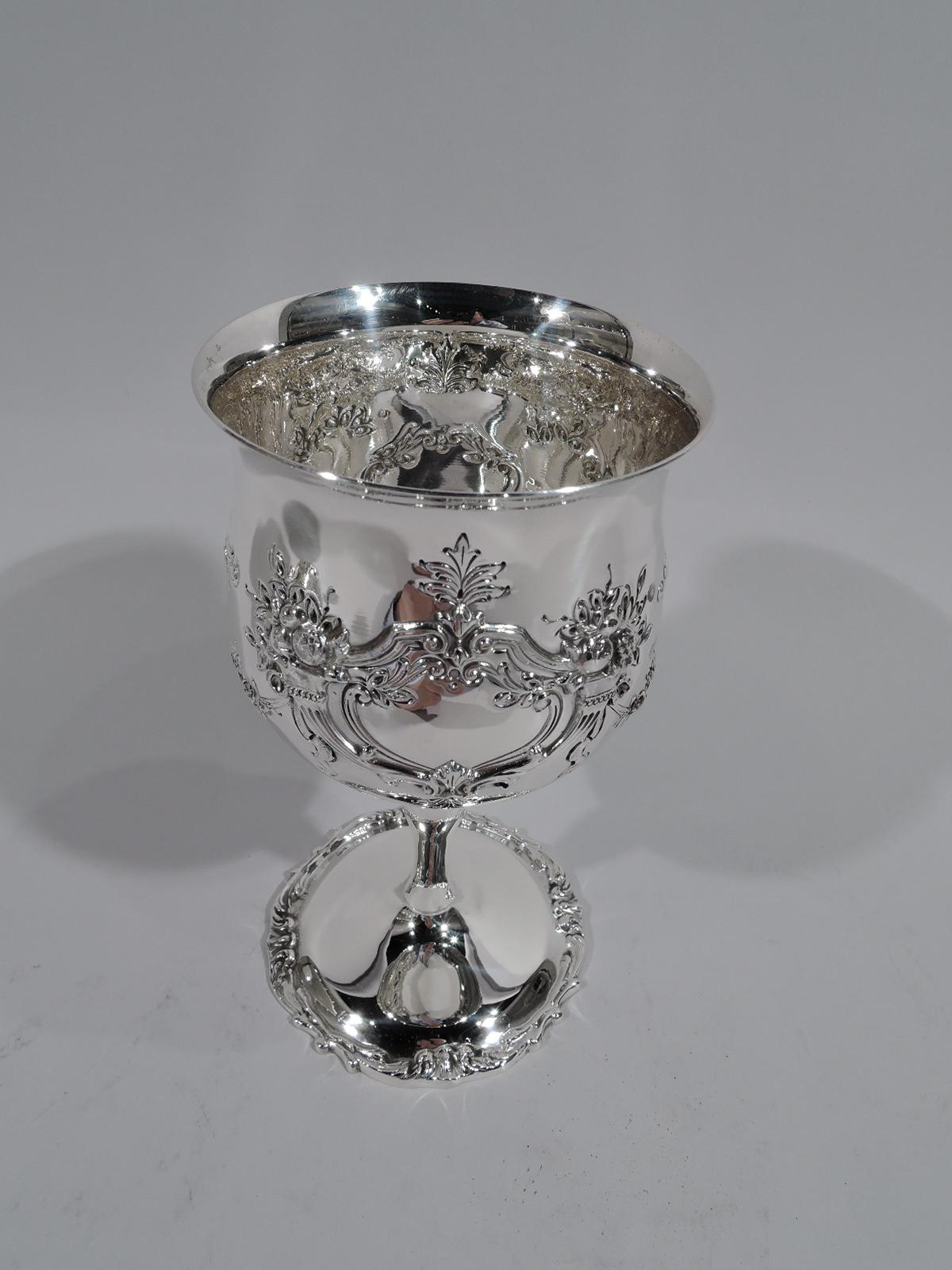 American Set of 16 Reed & Barton Sterling Silver Goblets in Francis I Pattern