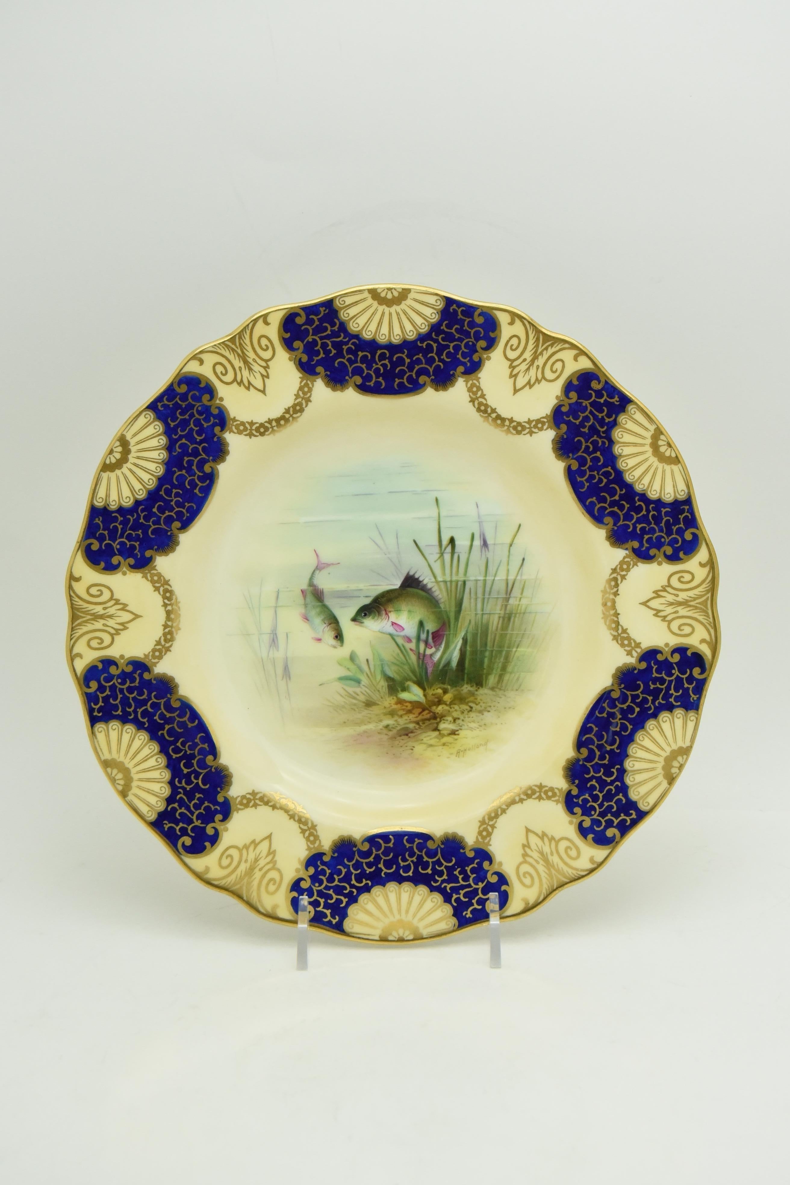 Set of 16 Wedgwood Hand Painted Artist Signed Cobalt Gilt Fish Plates For Sale 4