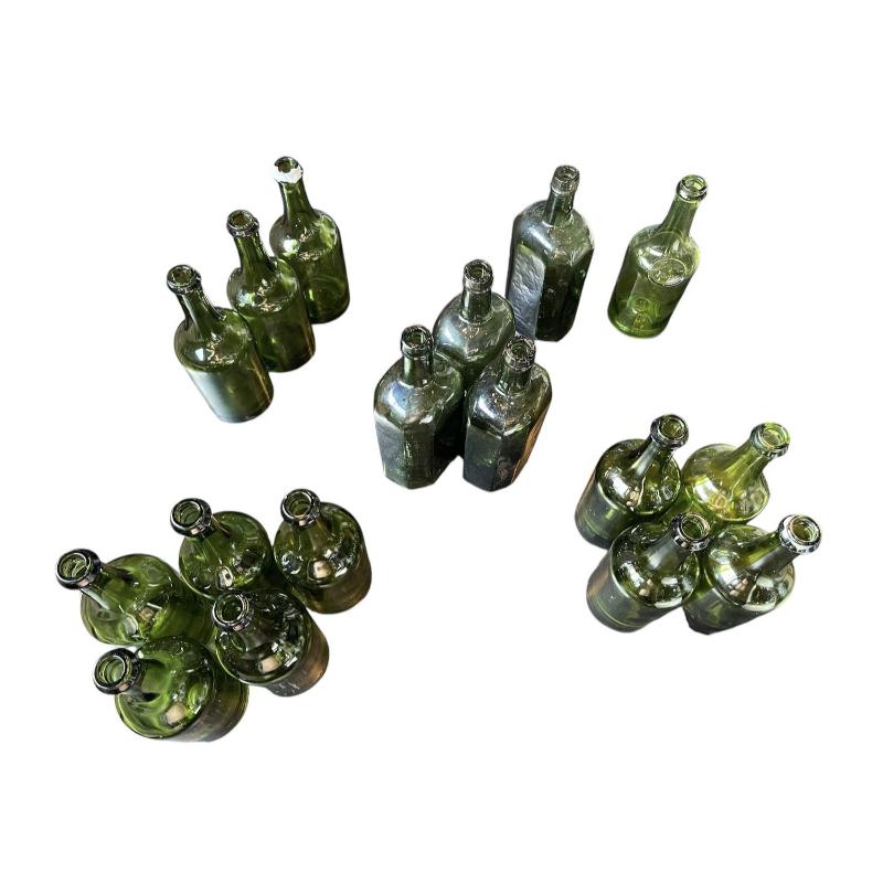 Set of 17 Bubbled Glass Water Bottles, France, 1925 For Sale 8