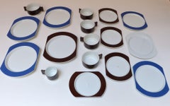 Set of 17 Vintage Alitalia First Class Plates and Cups Designed by Joe Colombo