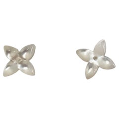 Set of 1.70 Carat Mother of Pearl