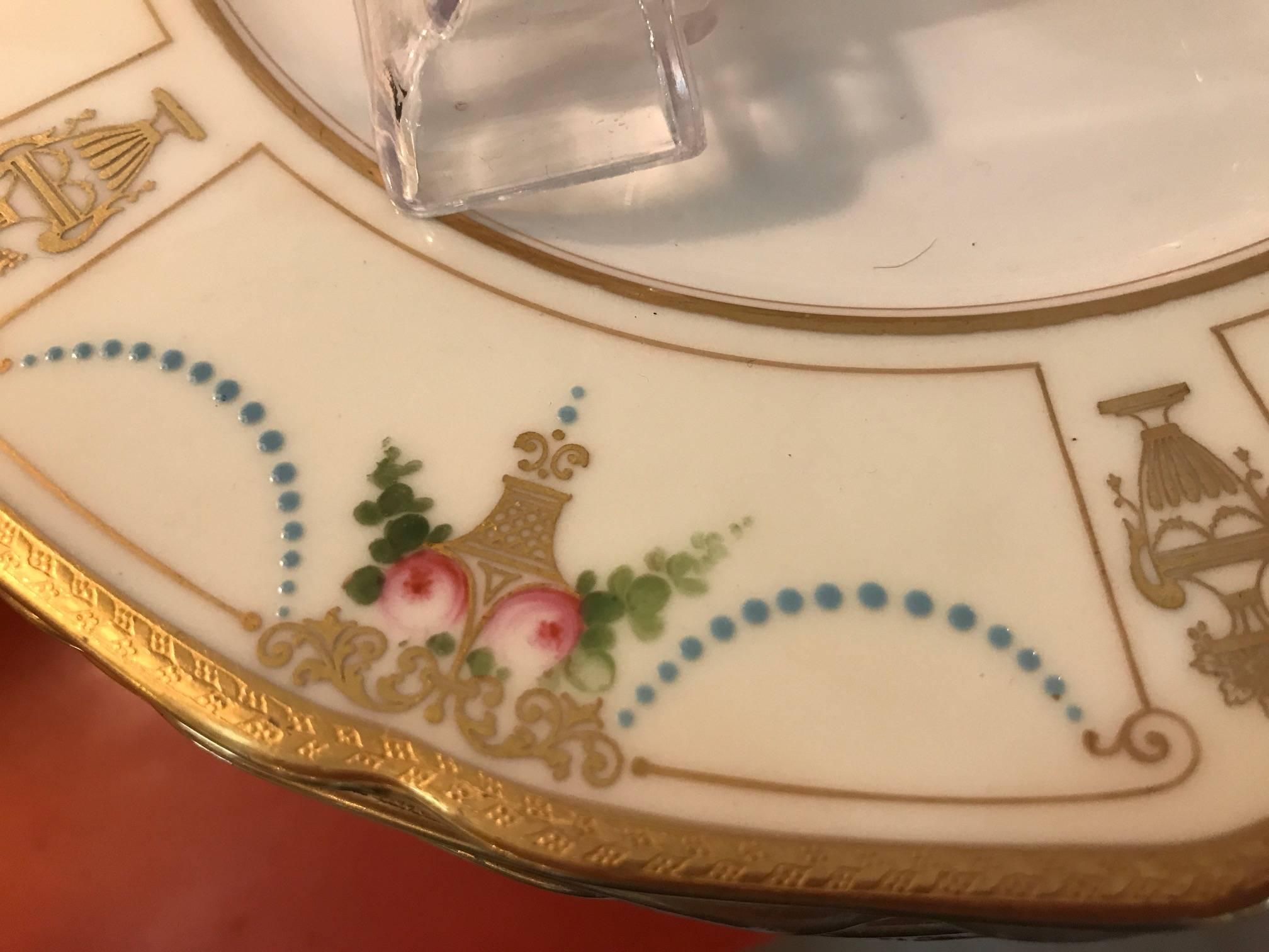 Edwardian Set of 18 Antique Tiffany Hand Painted Accent Plates