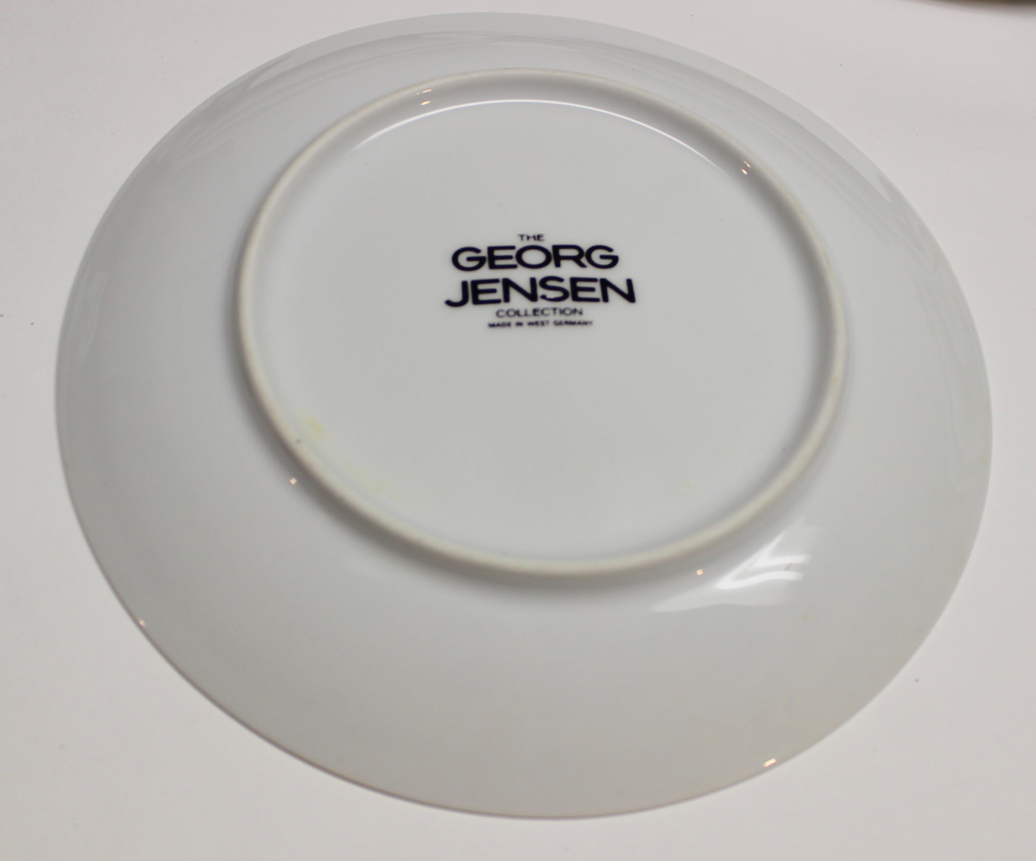 Set of 18 Black and White Georg Jensen Plates In Excellent Condition In East Hampton, NY