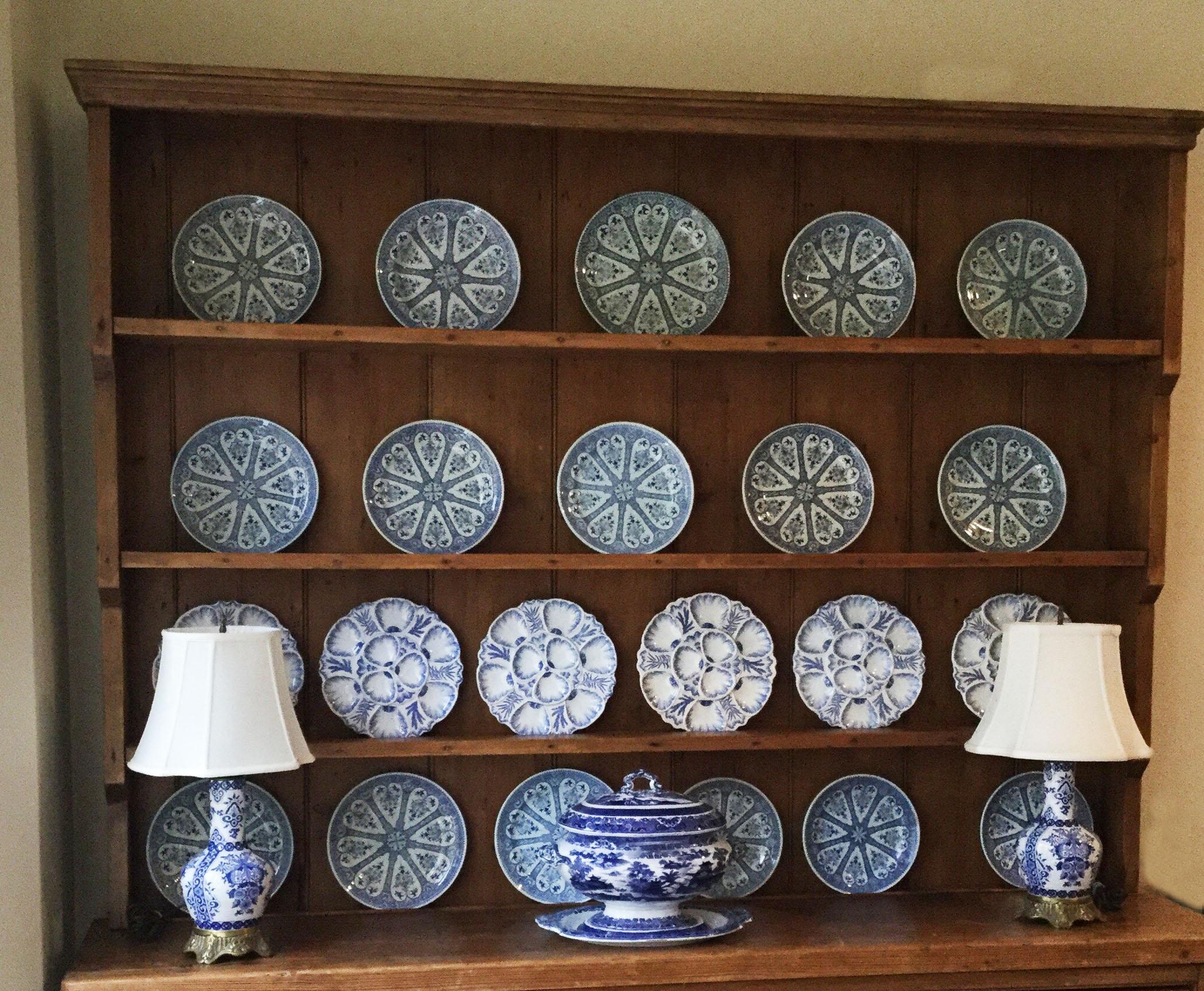 Late 19th Century Set of 18 Blue & White French Faience Plates & Platter Sarreguemines
