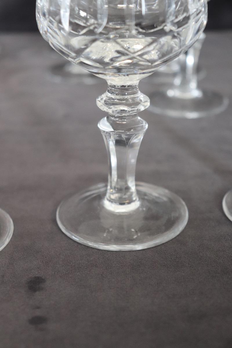 Lot de 18 verres en cristal avec décoration Classic en vente 1