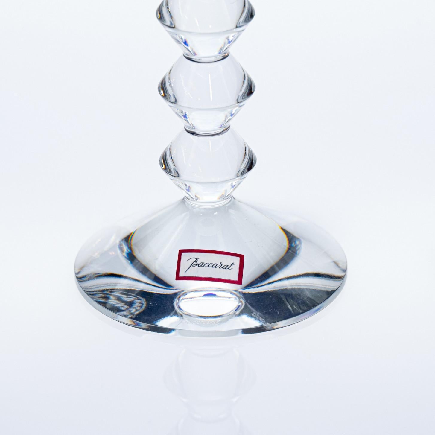 Cristal Ensemble de 18 verres exquis en cristal de Baccarat bleu profond, France en vente
