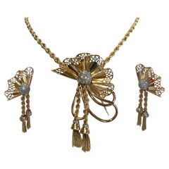 Set aus Halskette aus 18 Karat Gold mit Diamanten und passenden Ohrringen
