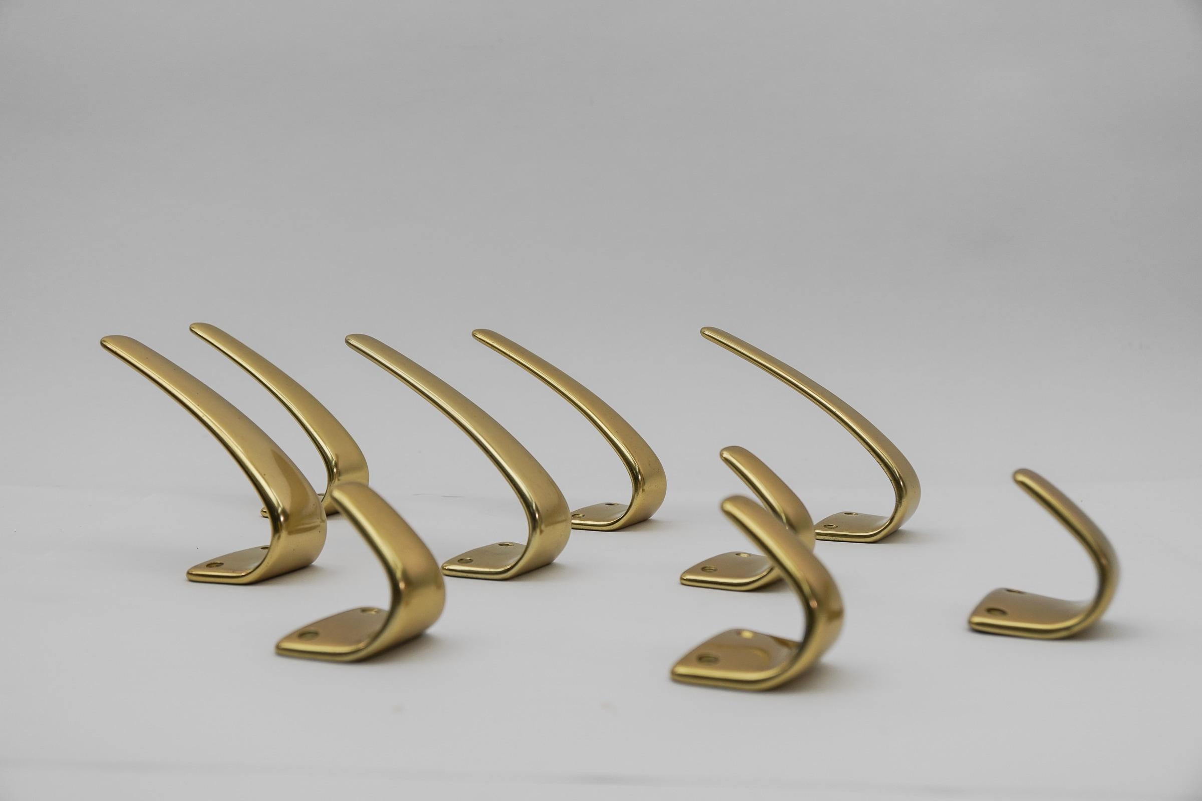 Set of 18 Midcentury Brass Wall Hooks, Austria, 1950s For Sale 1