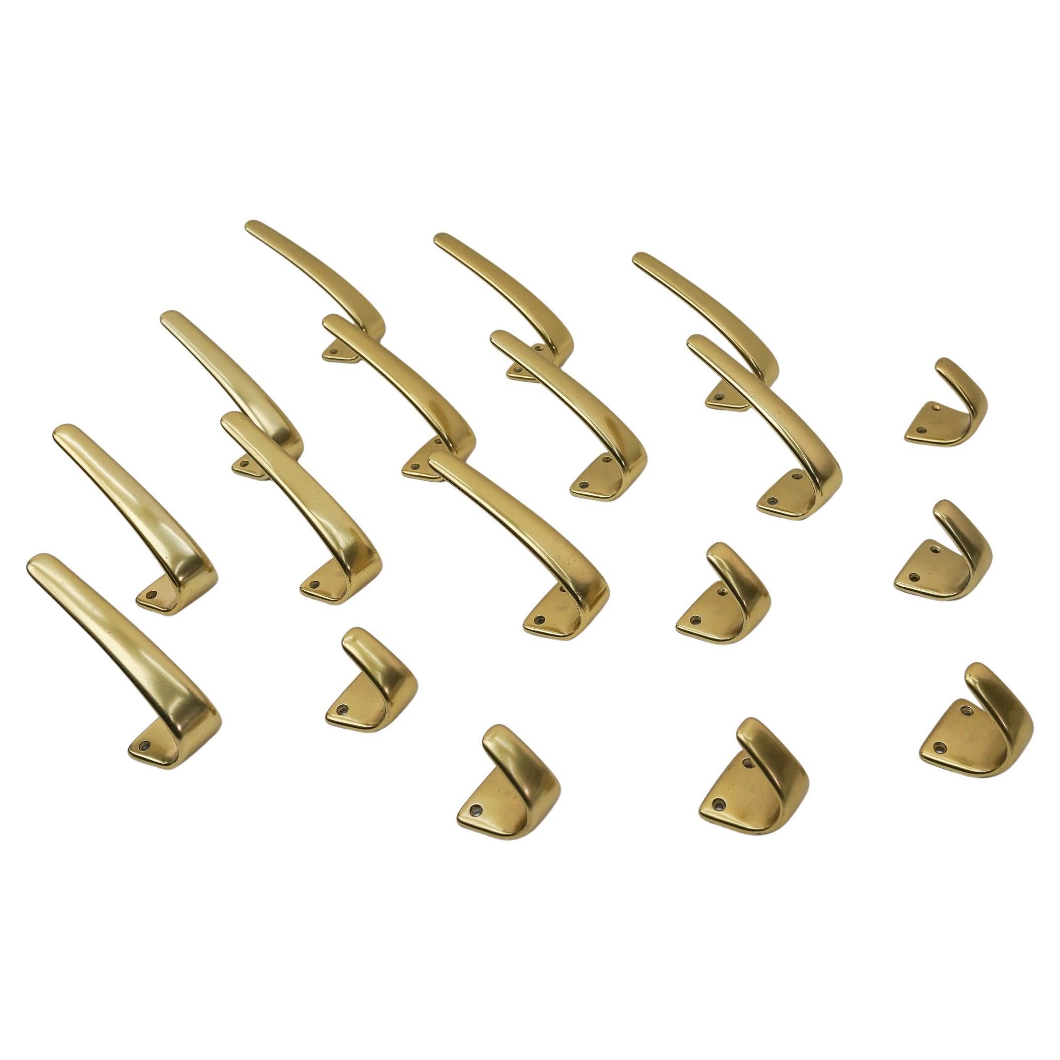 Set of 18 Mid-Century Brass Wall Hooks Attributed to Carl Auböck, Austria, 1950s