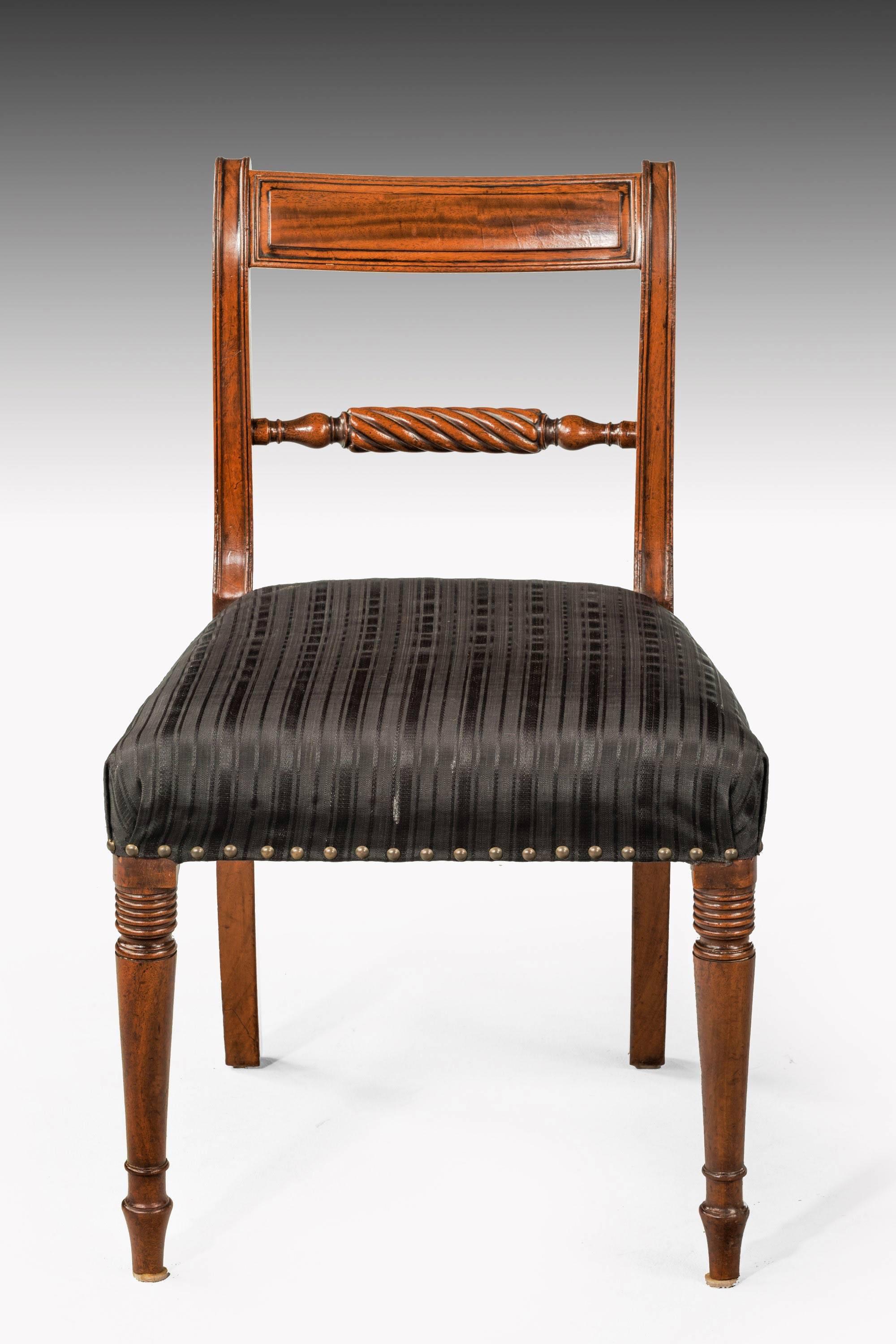 Set of 18 Regency Period Mahogany Framed Chairs In Good Condition In Peterborough, Northamptonshire