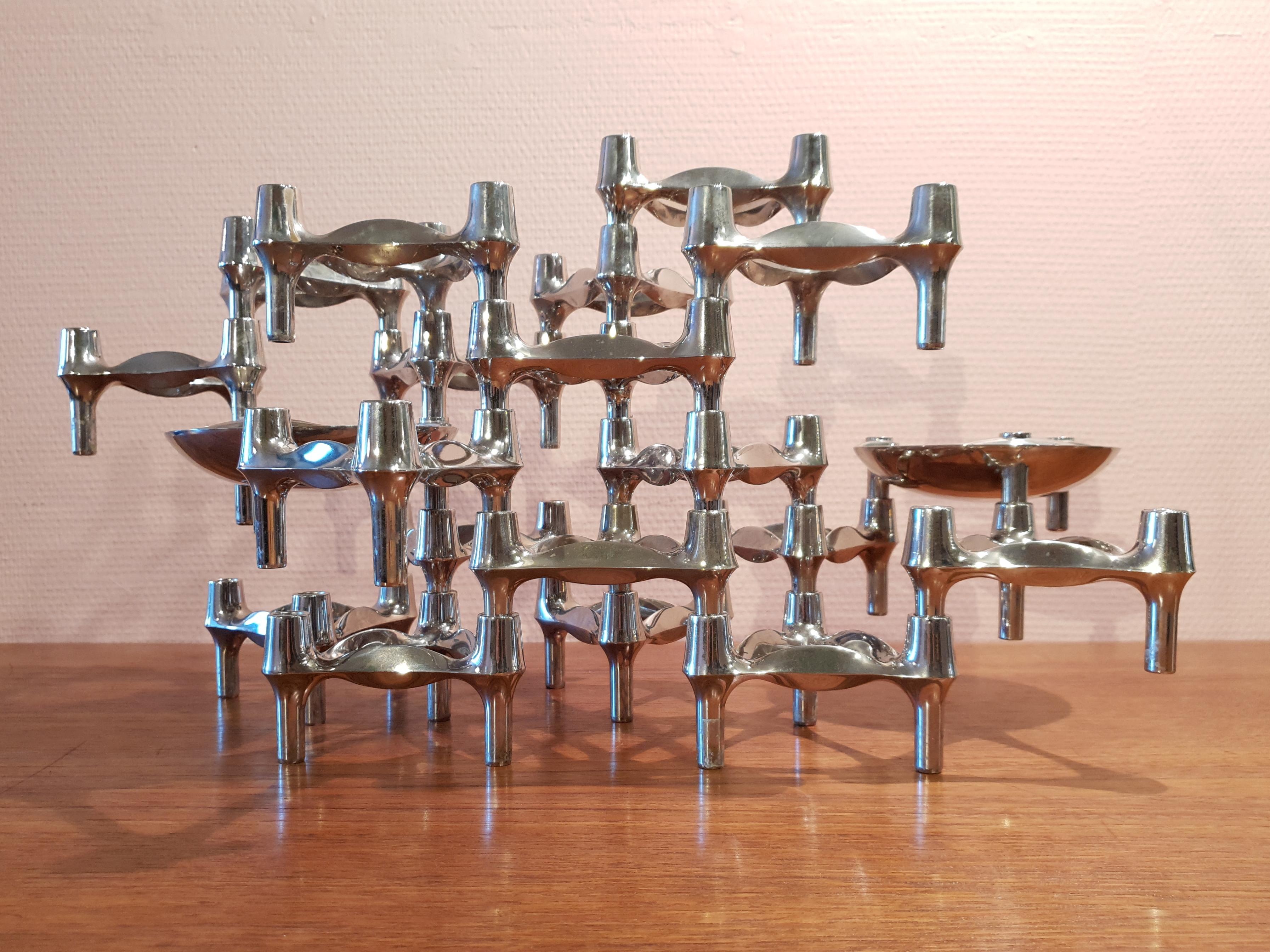 Set of 18 BMF candleholders and 2 shells in beautiful vintage conditions.