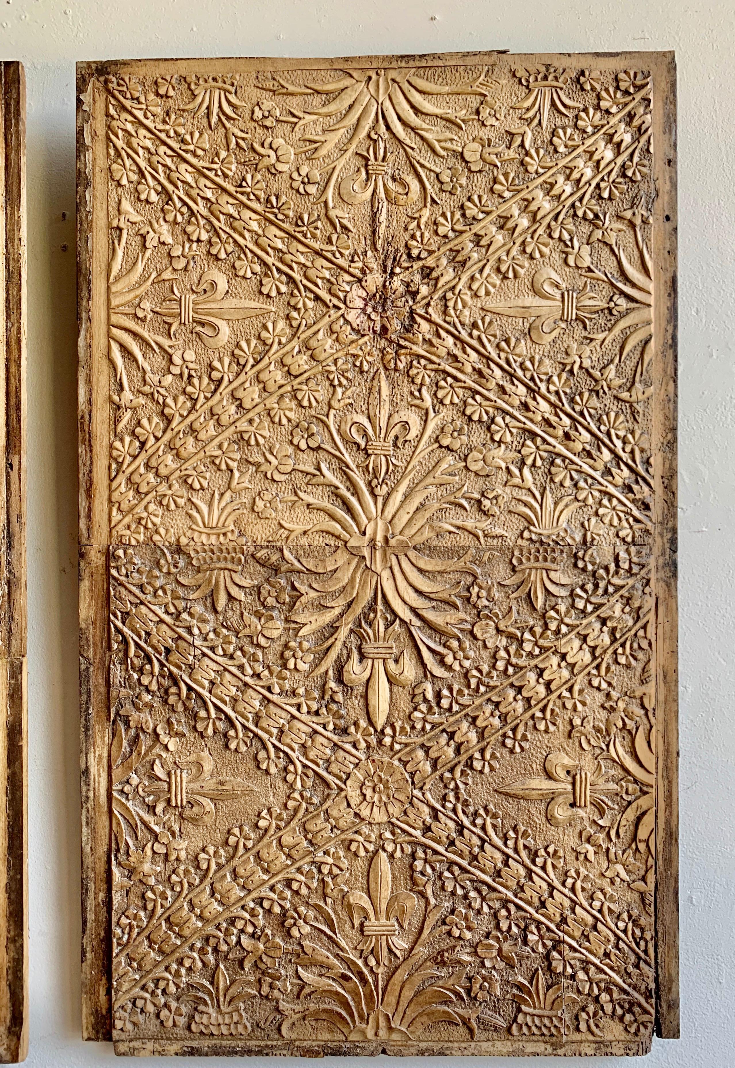 18th Century and Earlier Set of 18th Century Spanish Carved Panels
