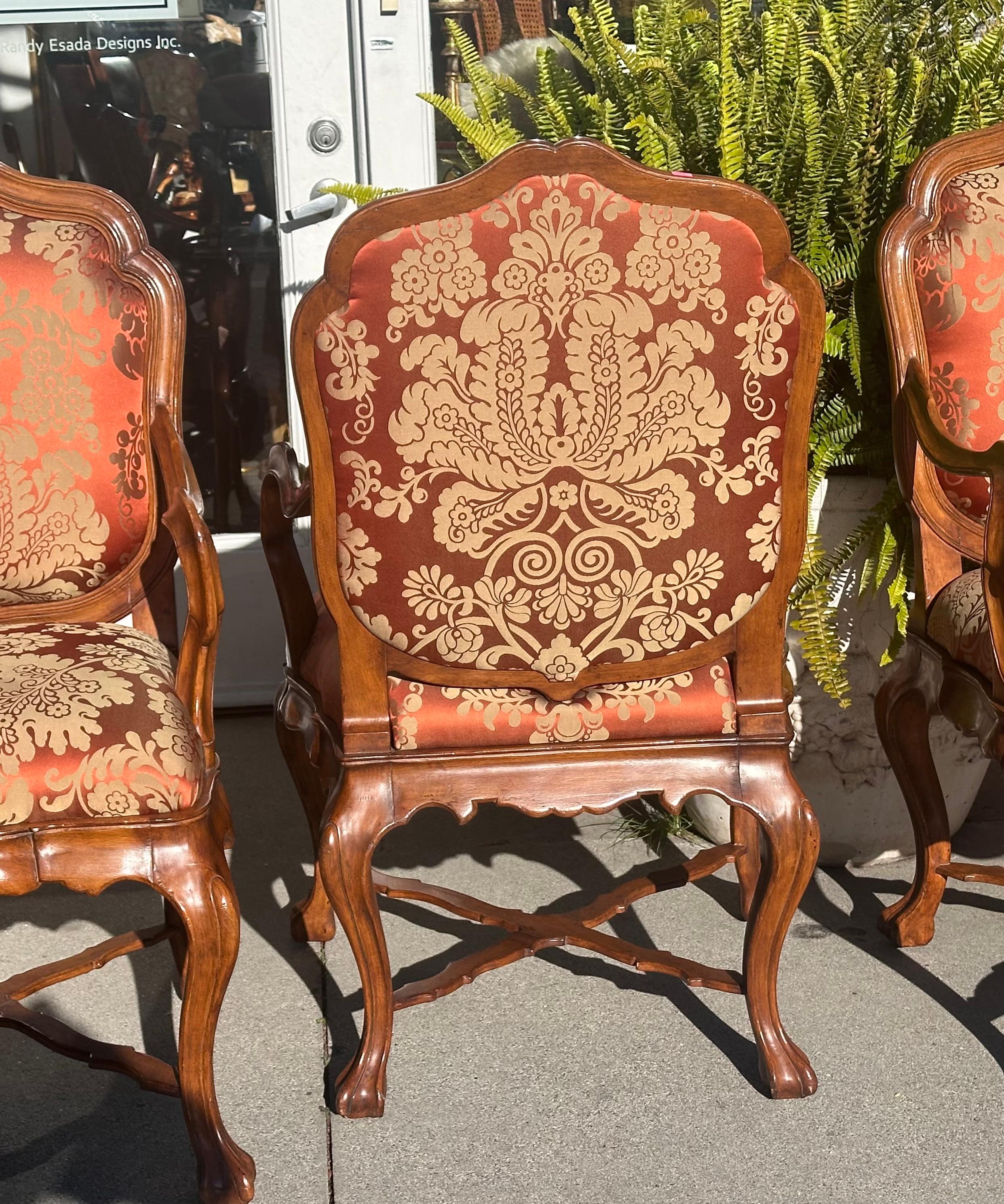American Set of 18th C Style Therien Studio Workshops Venetian Walnut Dining Arm Chairs For Sale