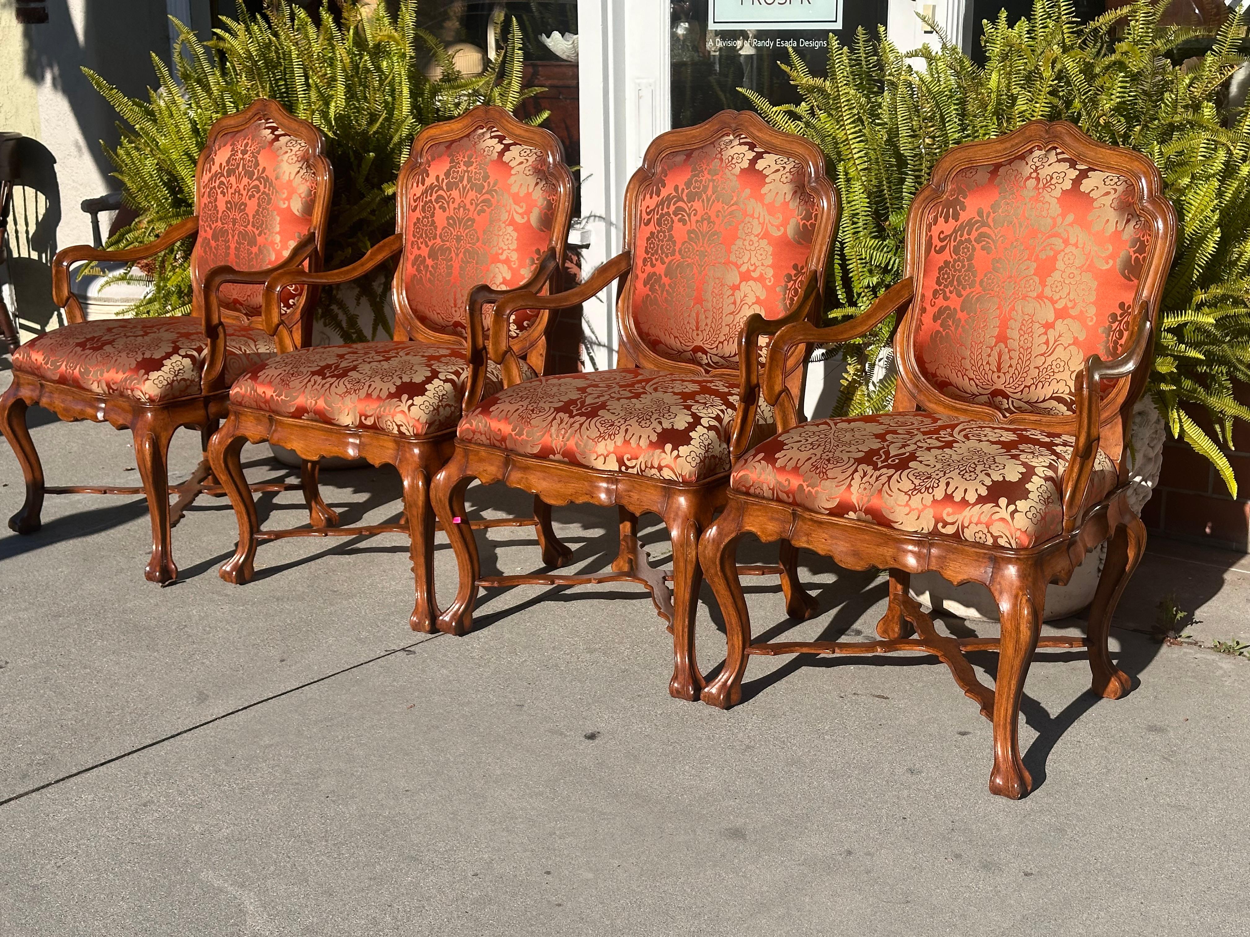 Late 20th Century Set of 18th C Style Therien Studio Workshops Venetian Walnut Dining Arm Chairs For Sale
