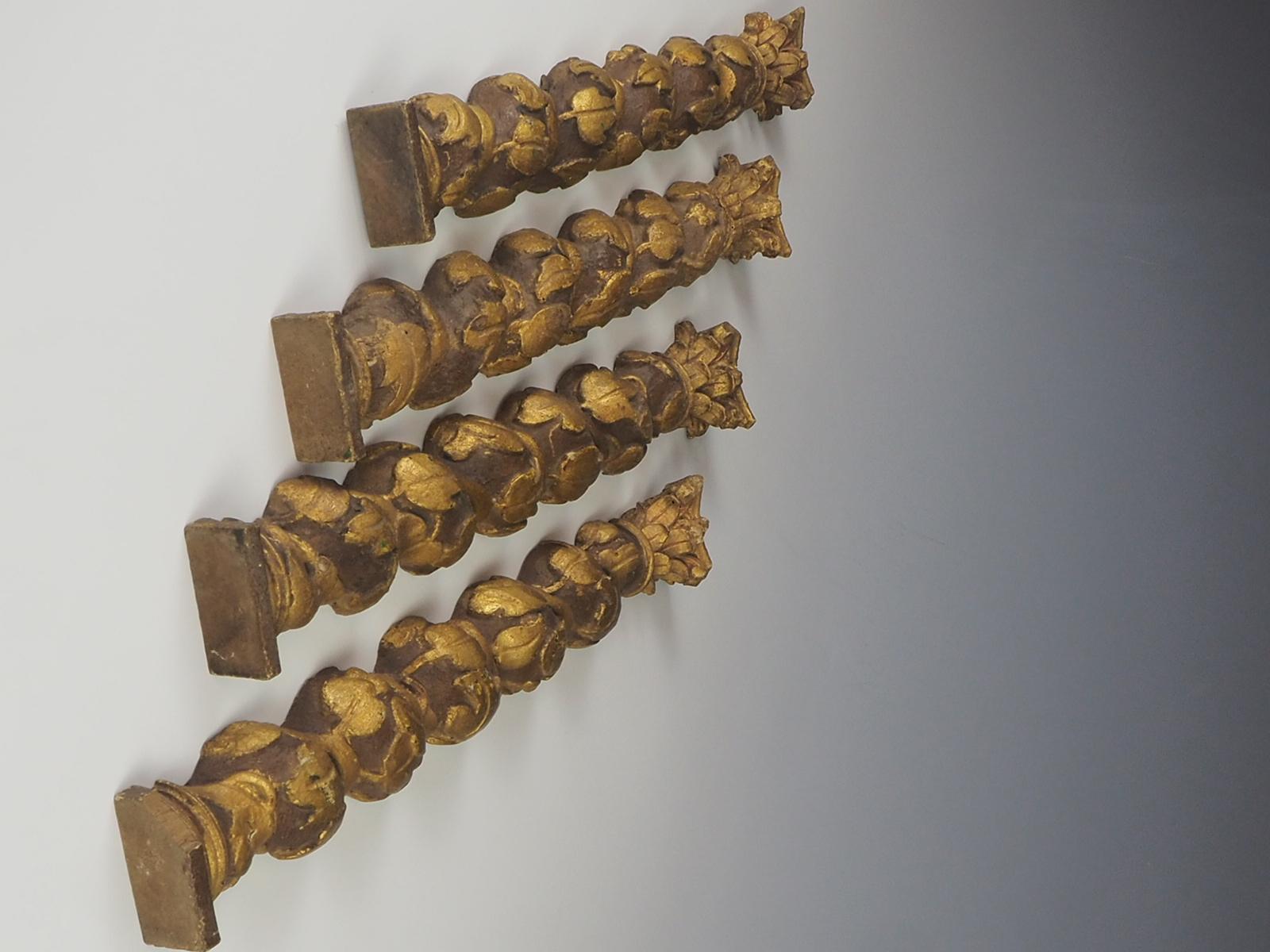 Set Solomonischer geschnitzter vergoldeter Holzsäulen im Barockstil des 18. Jahrhunderts im Angebot 8