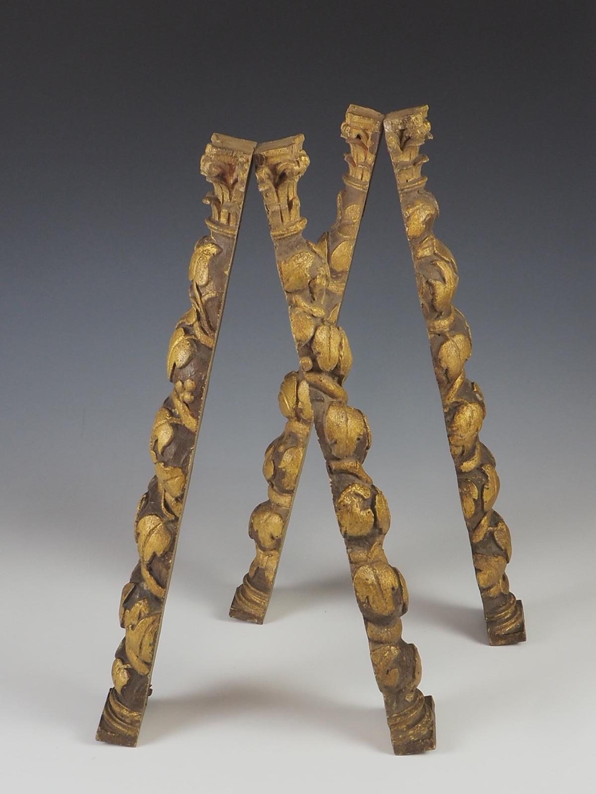 Highly decorative small set of 4 late 18th century Baroque style Solomonic carved gilt wood columns, possibly Spanish or Italian with original gilding

This stunning set of half columns consist of Corinthian capitals to the top carved with scrolling