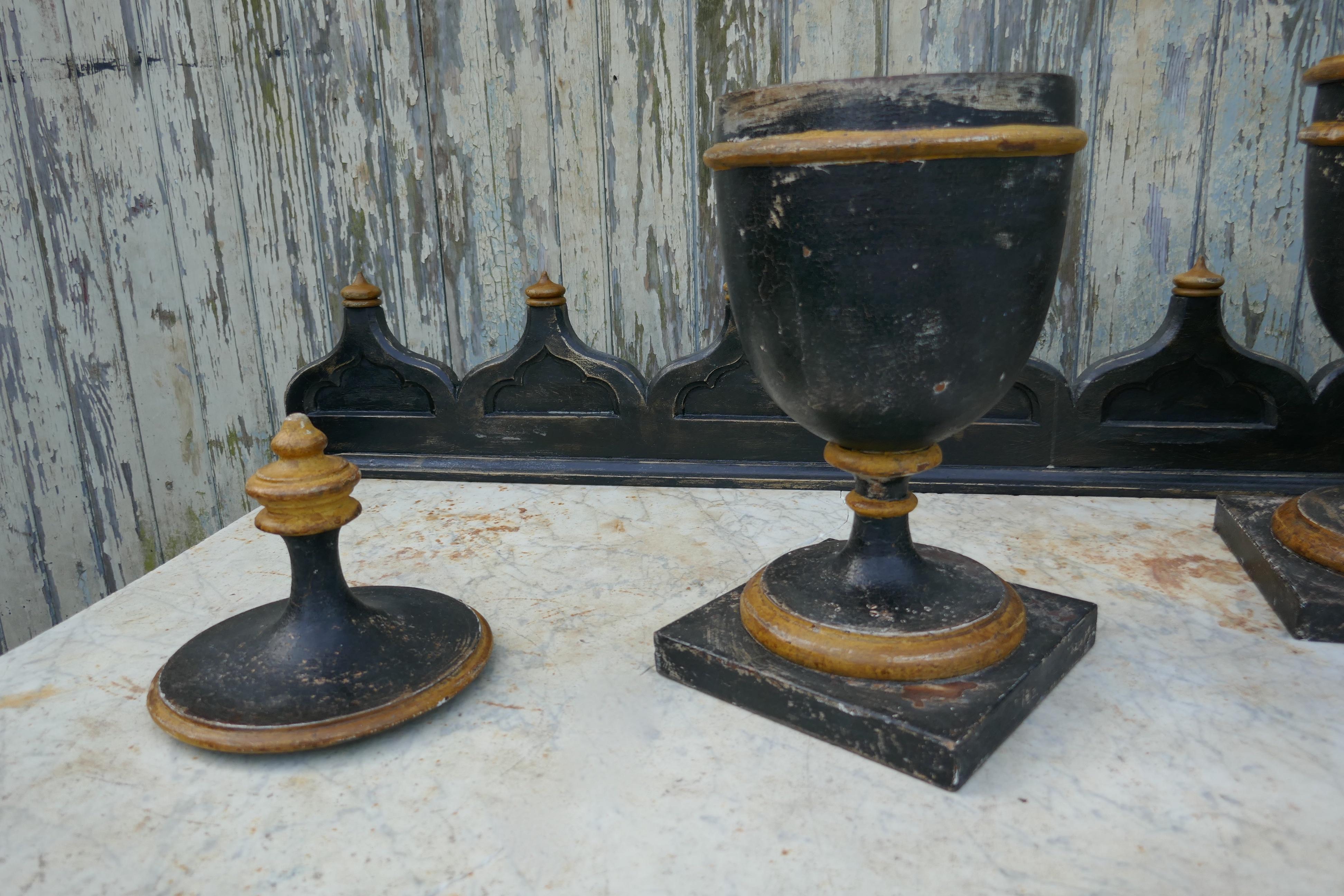 Set of 18th Century Sicilian Apothecary’s Jars 2