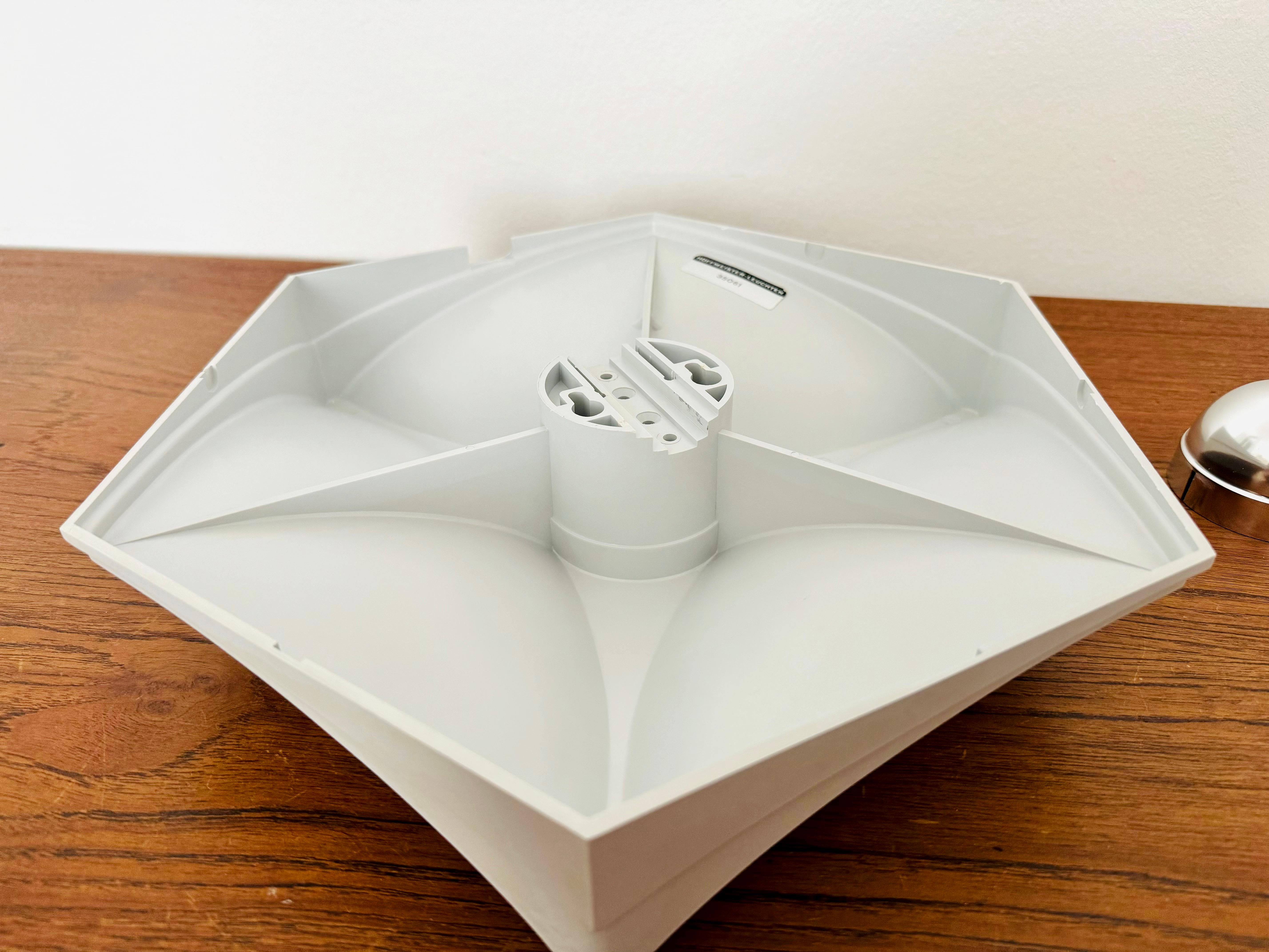 Ensemble de lampes murales ou encastrées en plastique de l'ère spatiale 19 par Hoffmeister Leuchten en vente 10