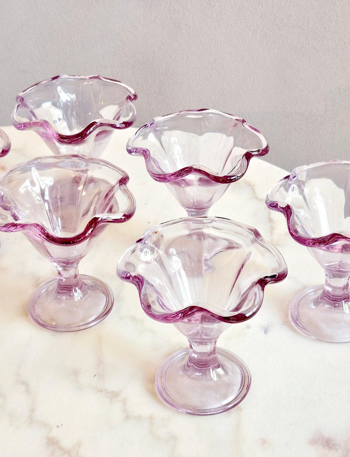Satz 1970er Jahre italienisches Glas lila Gelato-Schalen (Italienisch)