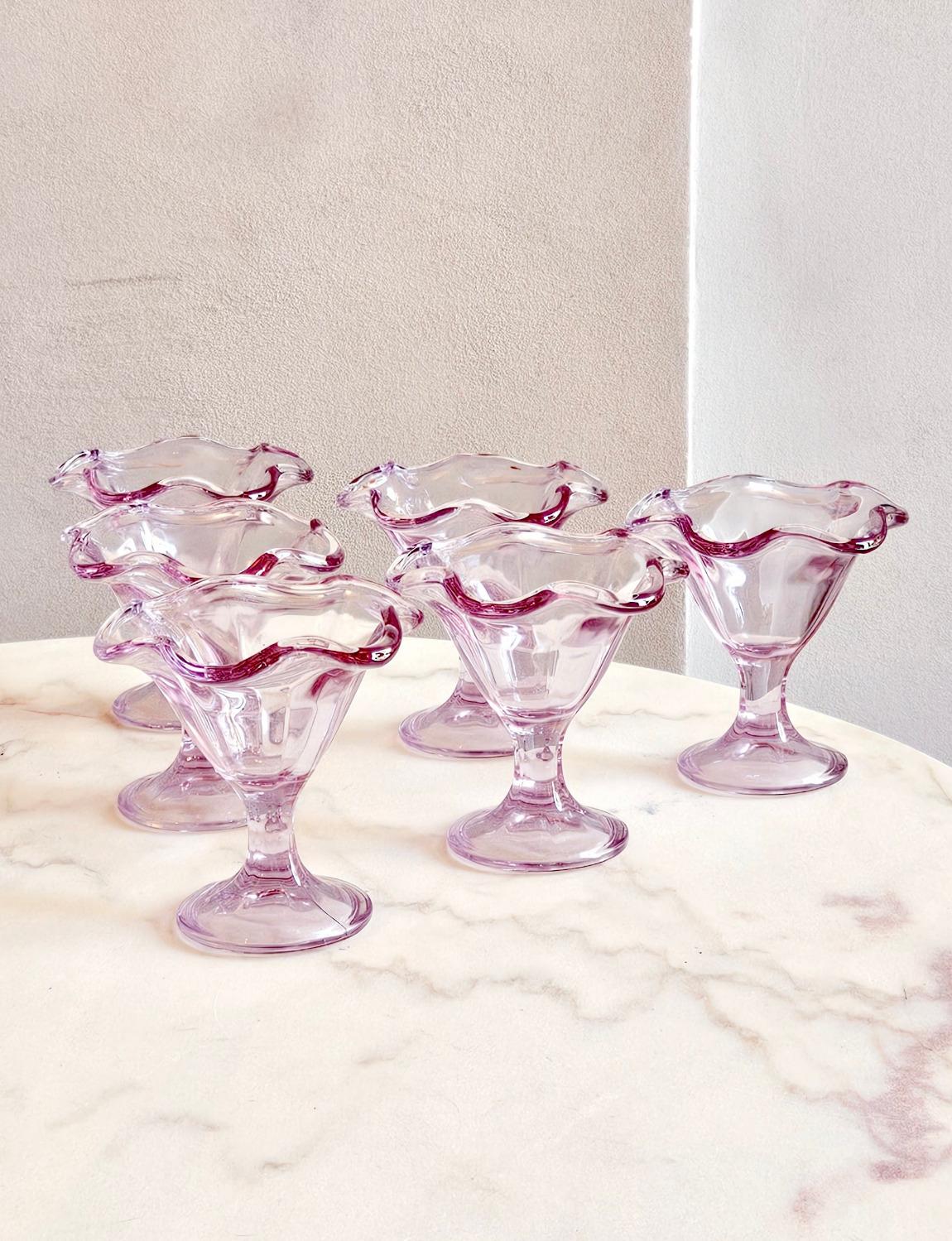 Satz 1970er Jahre italienisches Glas lila Gelato-Schalen im Zustand „Gut“ in Florence, Tuscany