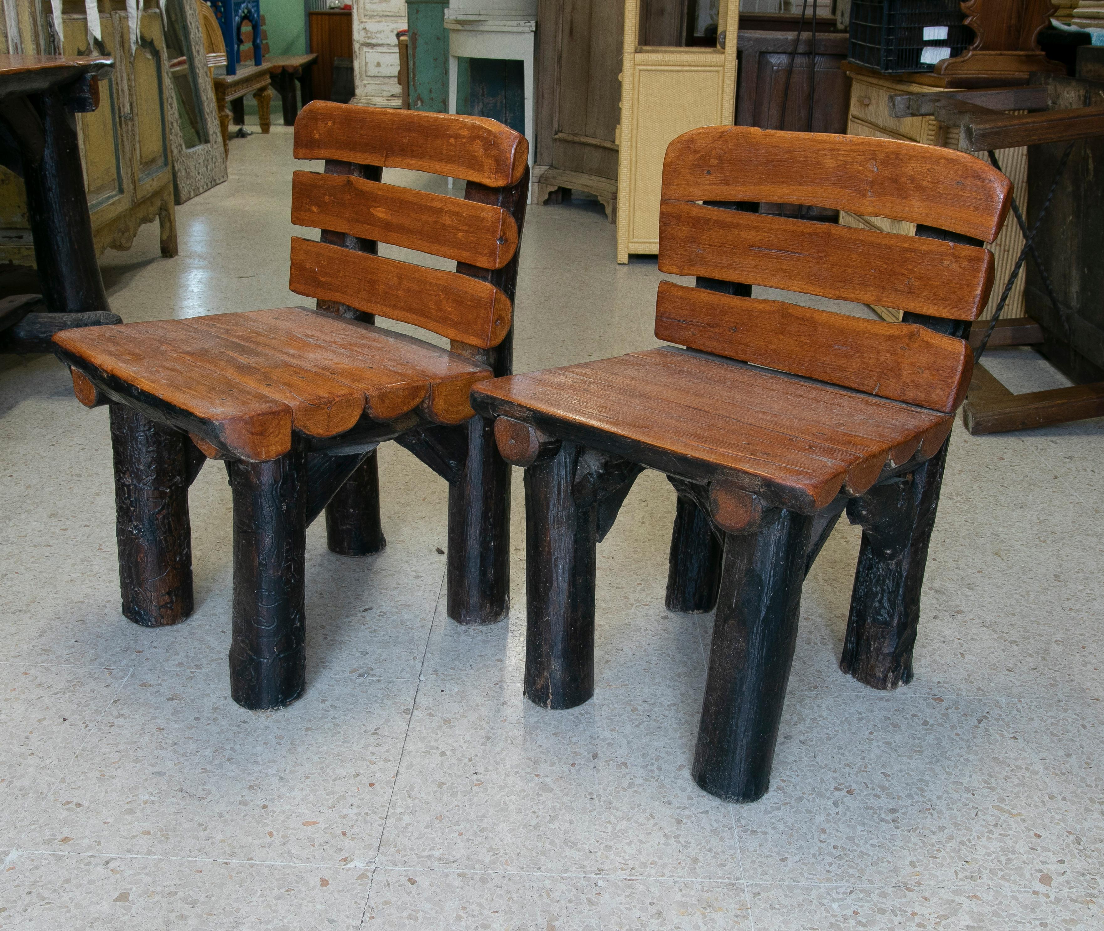 Set of 1970s Spanish Carved 2-Tone Natural Wood w/ 2-Chair 2-Bench & Table 4
