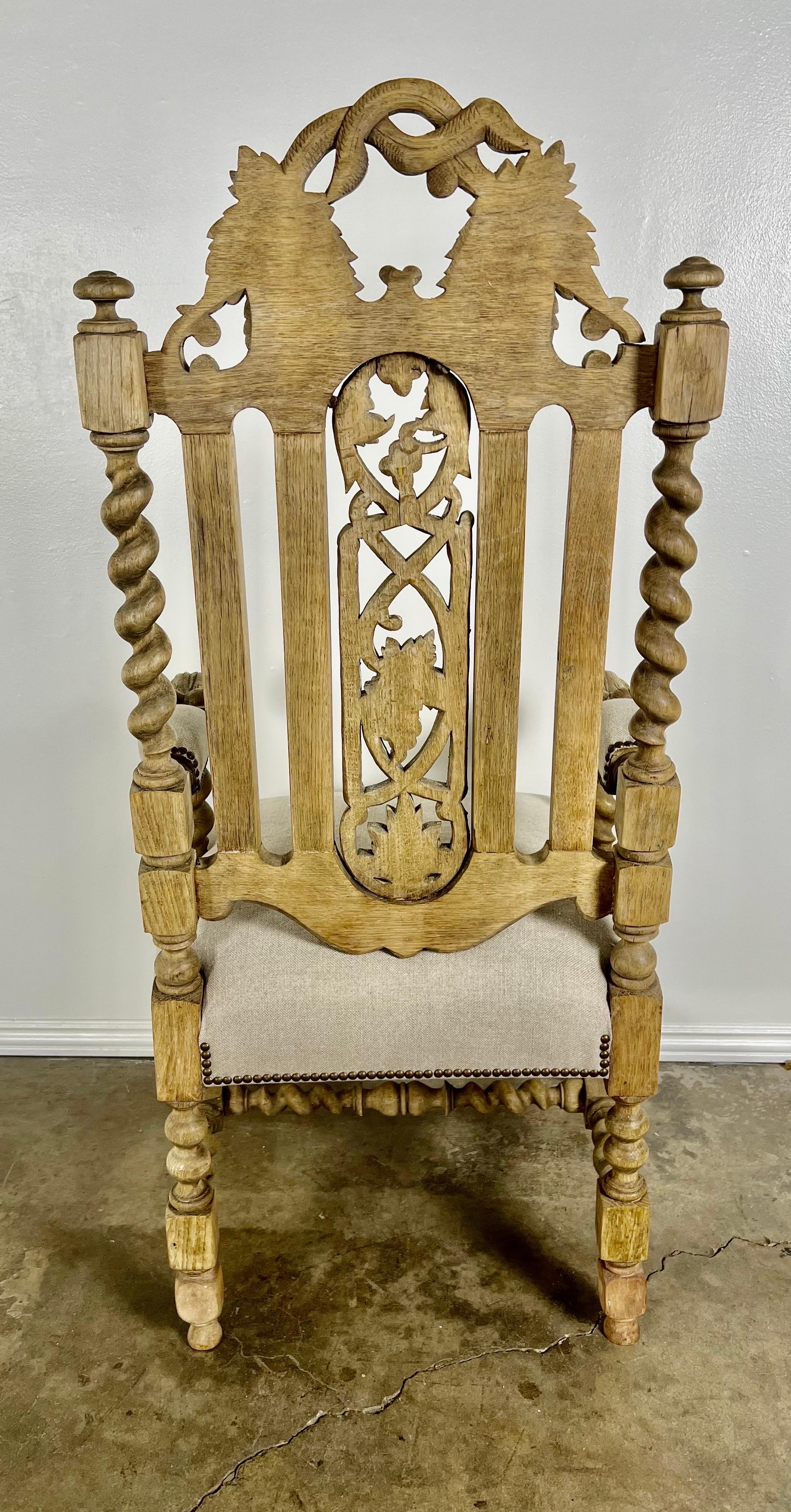 Set aus dem 19. Jahrhundert  Gebleichtes Eichenholz Esszimmerstühle im Angebot 6