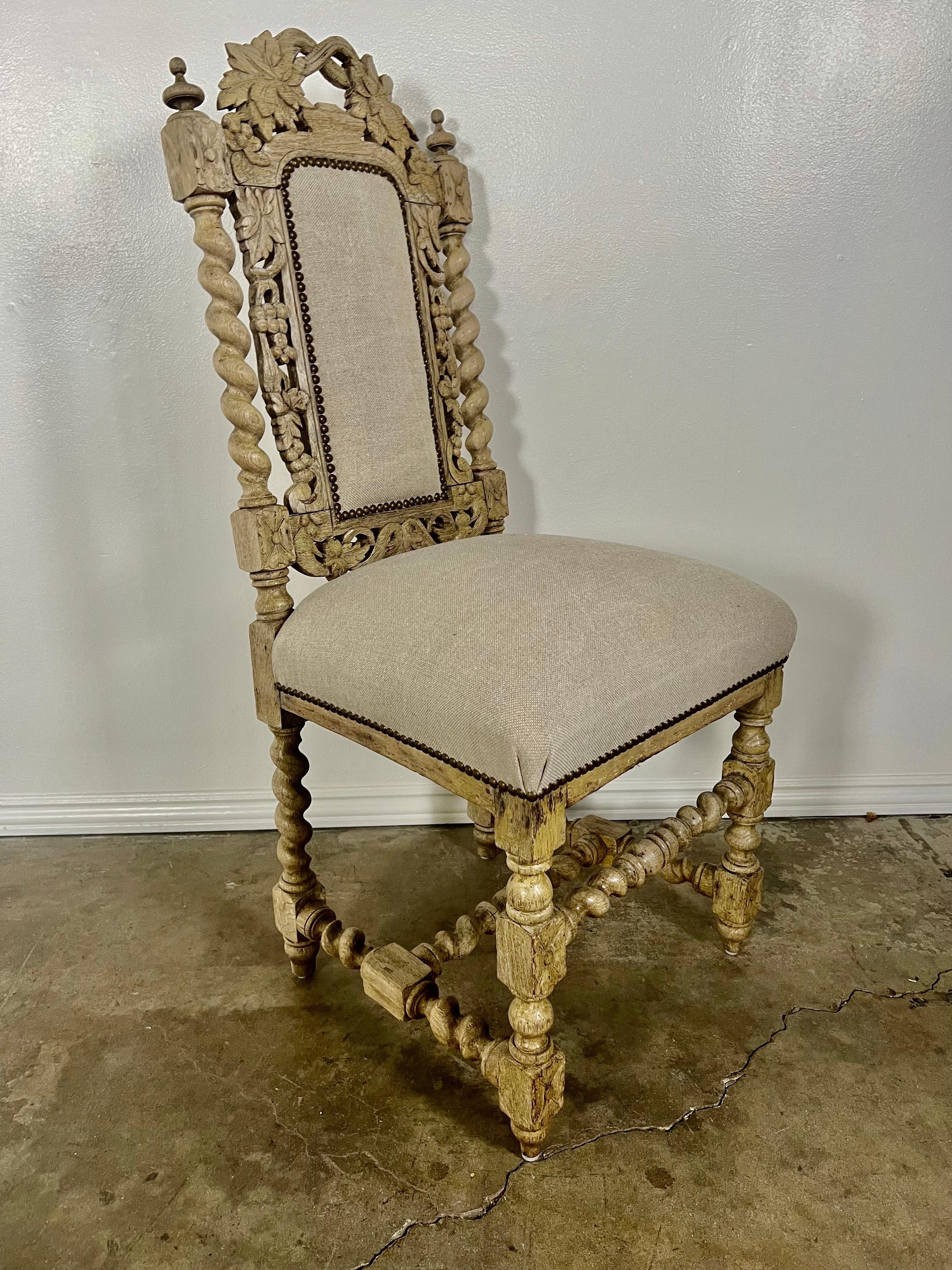Set of 19th Century  Bleached Oak Dining Chairs For Sale 10