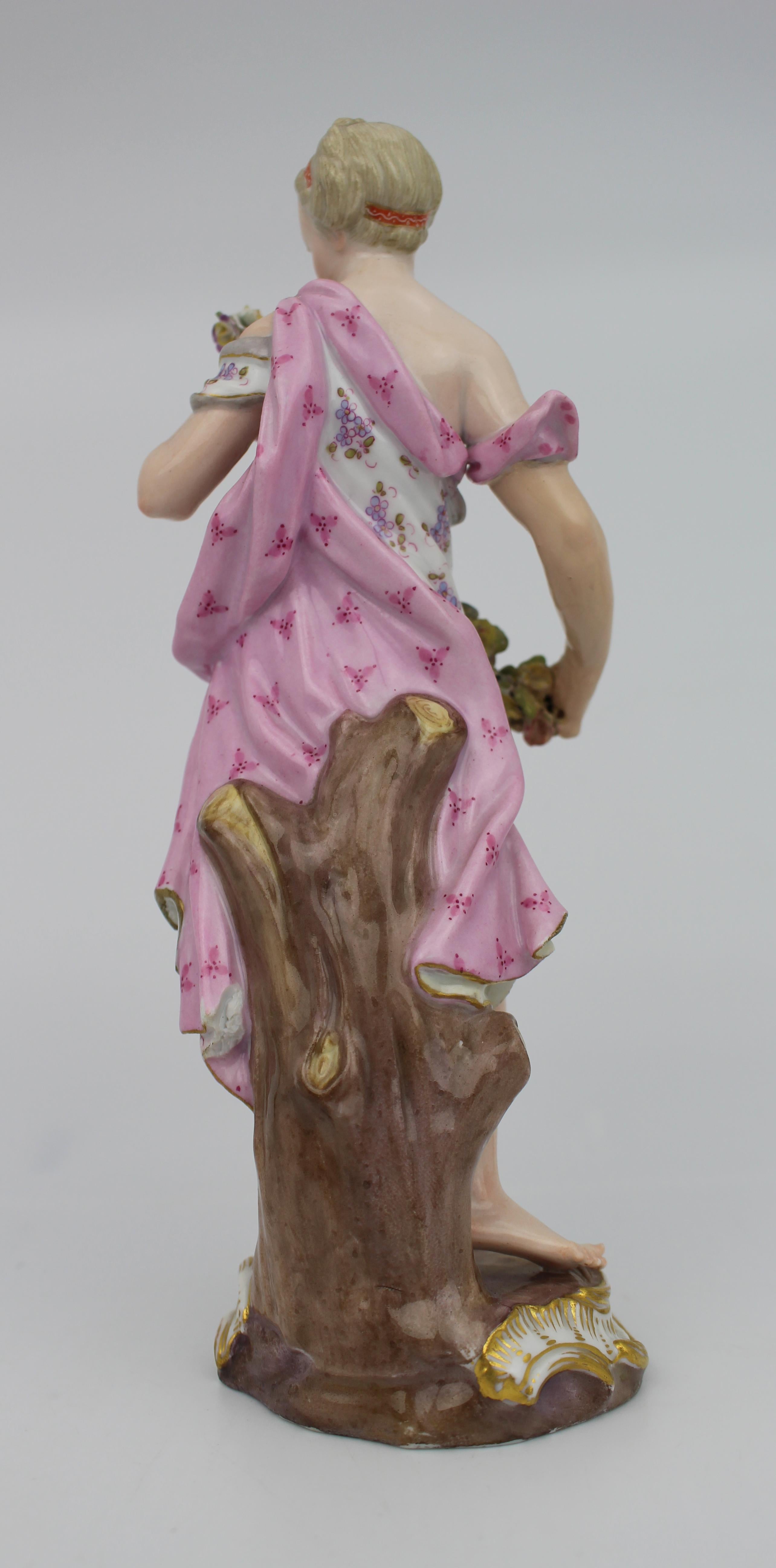 XIX secolo Set di oggetti del 19° secolo. Statuette Four Seasons di Meissen in vendita