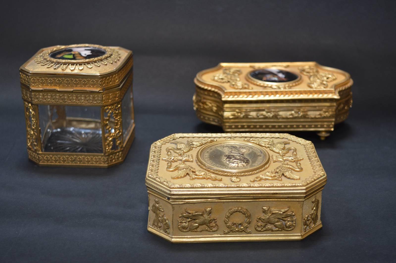 Paint Set of 19th Century Boxes For Sale