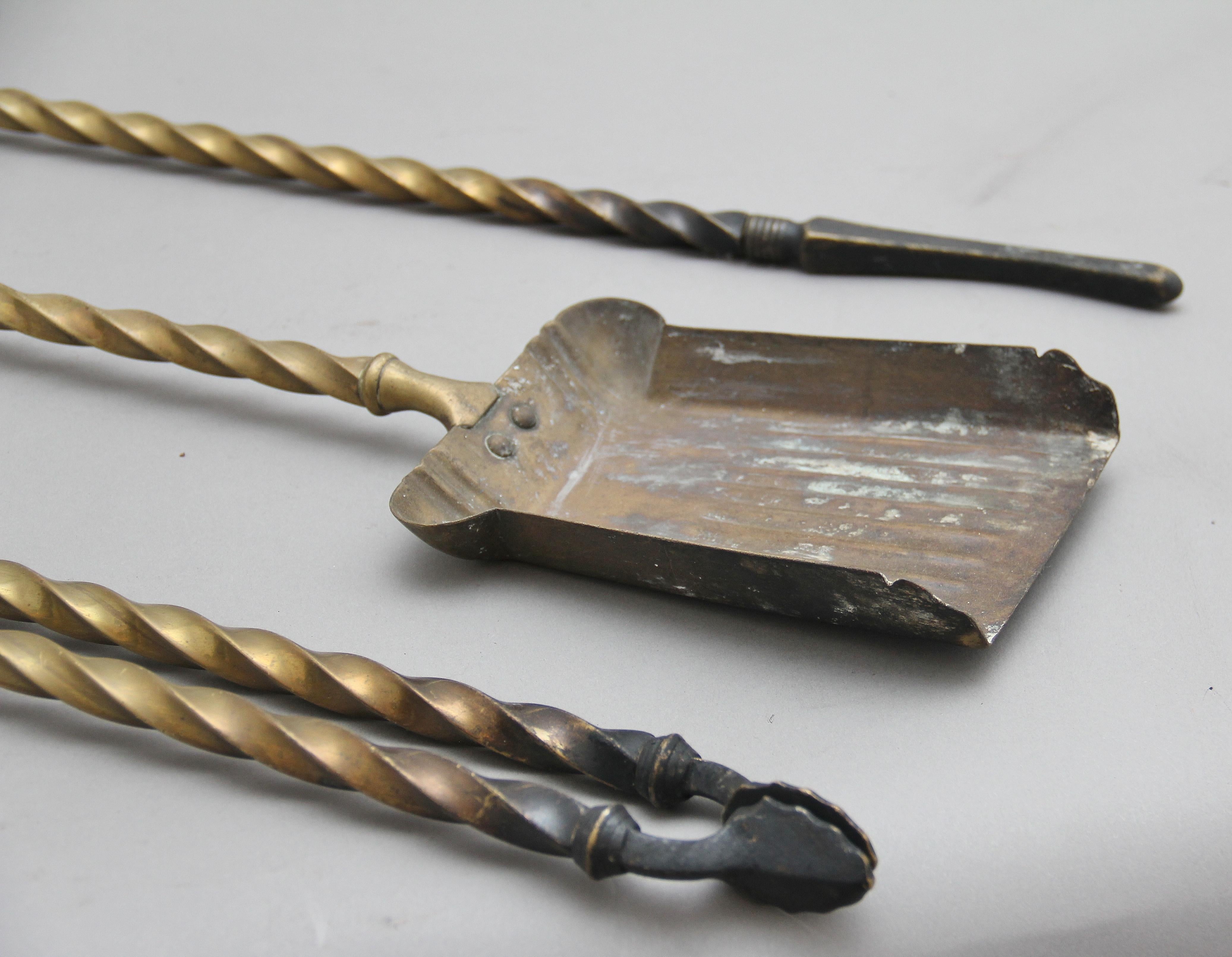 Mid-19th Century Set of 19th Century brass fire irons