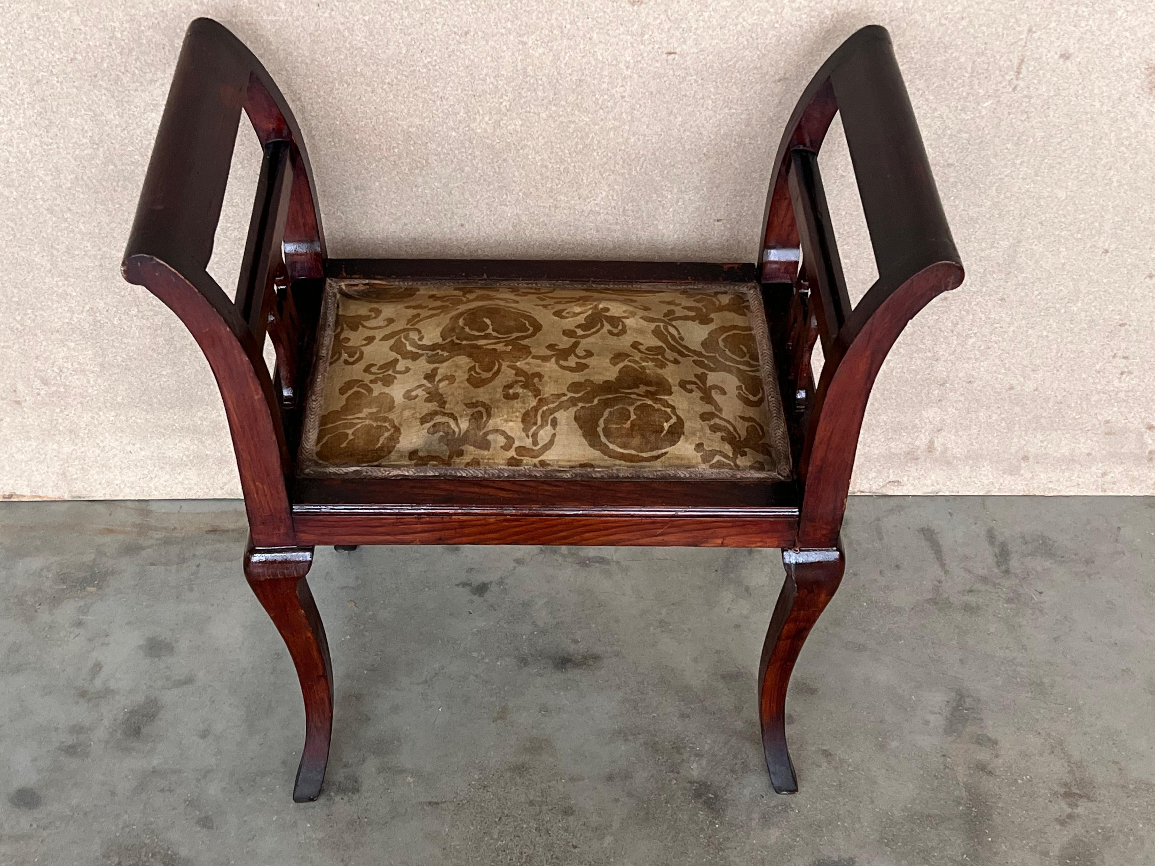 Set of 19th Century Carved Mahogany Chippendale Window Seats / Benches For Sale 6